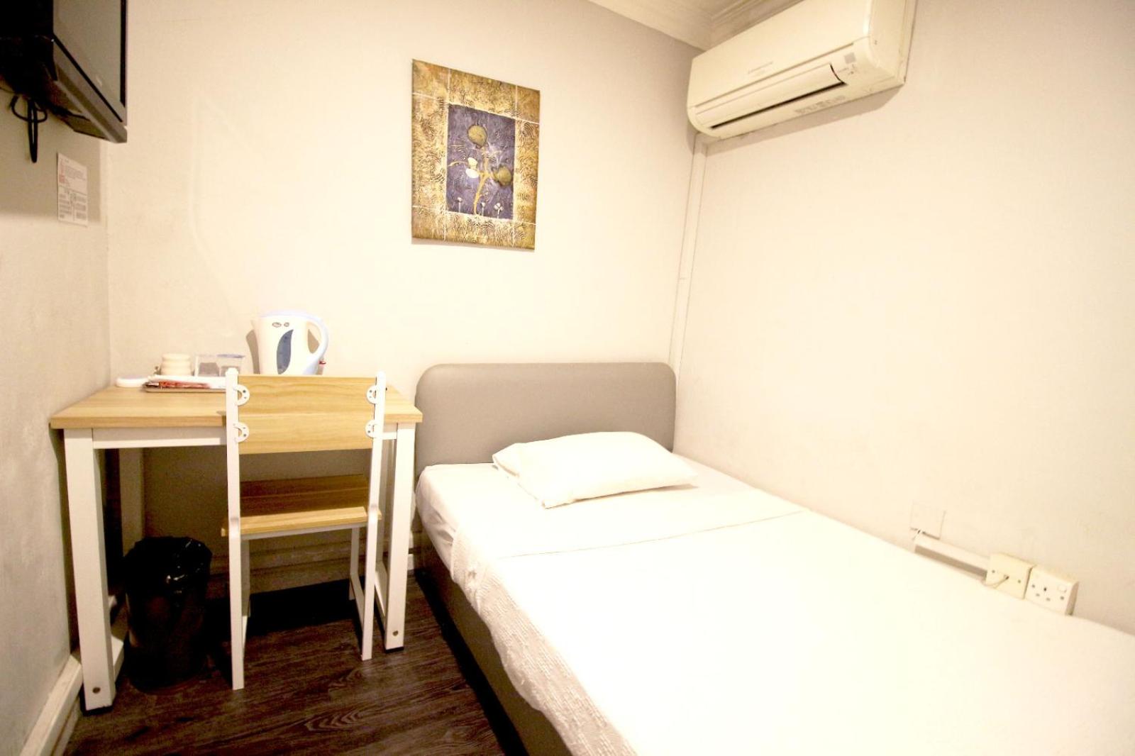 Standard Single Room photo 2