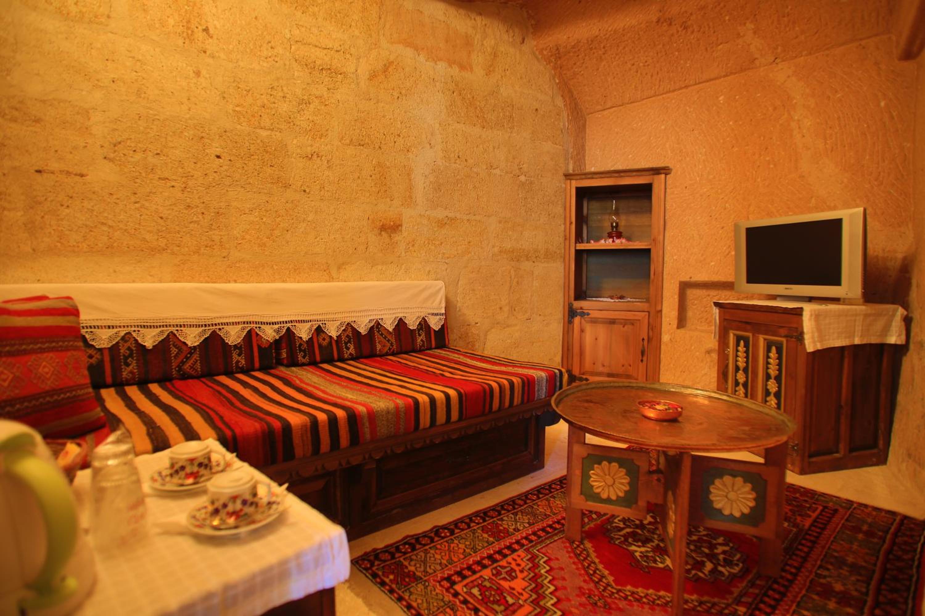 Honeymoon Suite photo 1