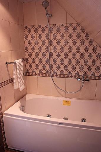 Suite - Photo 4
