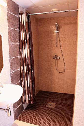 Double or Twin Room - Photo 5