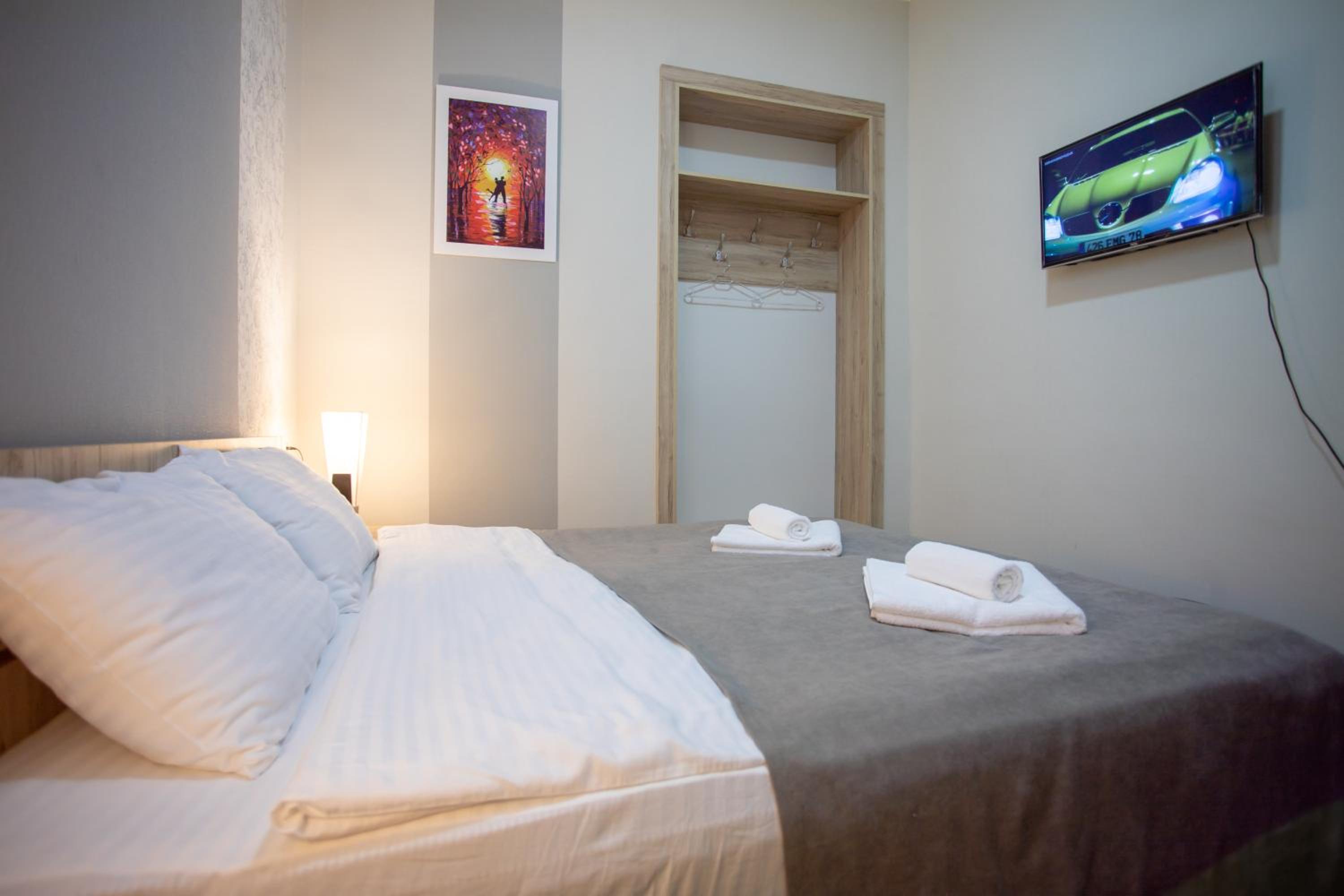 Budget Double Room photo 1