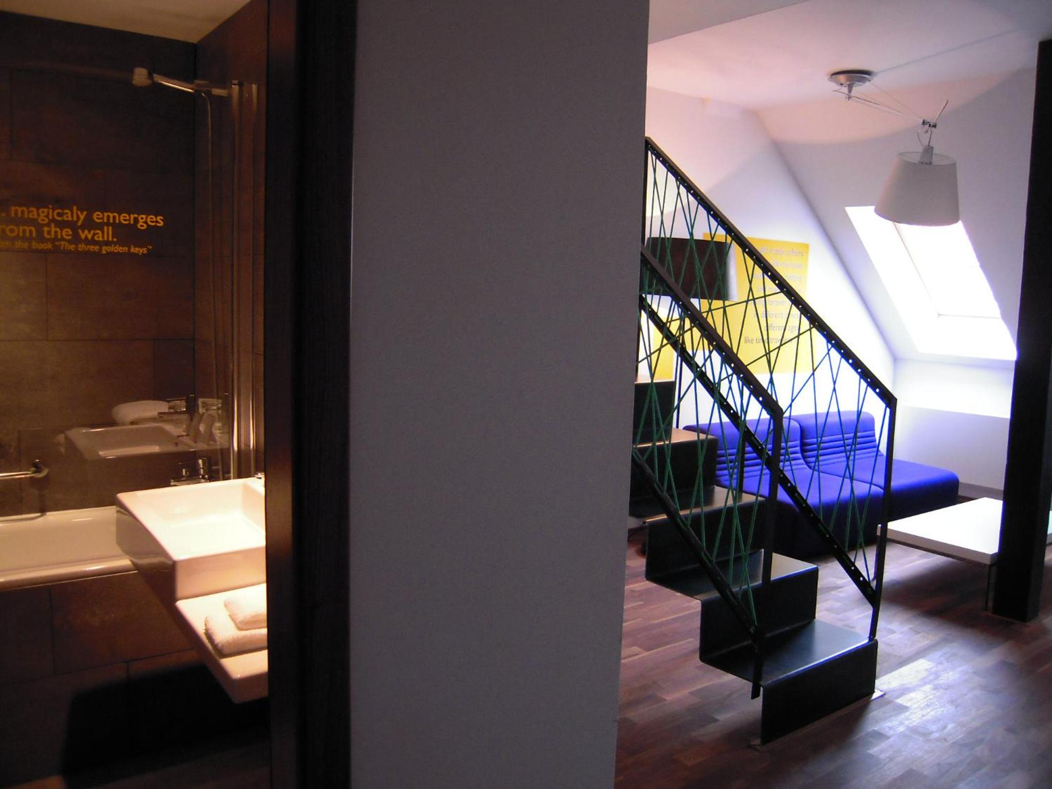 Suite thumbnail 5