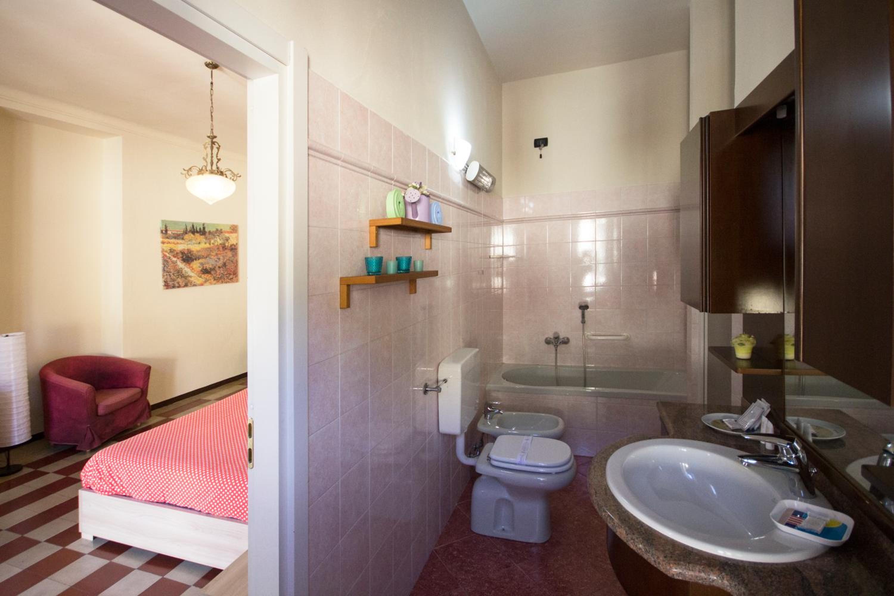Triple Room - Photo 2