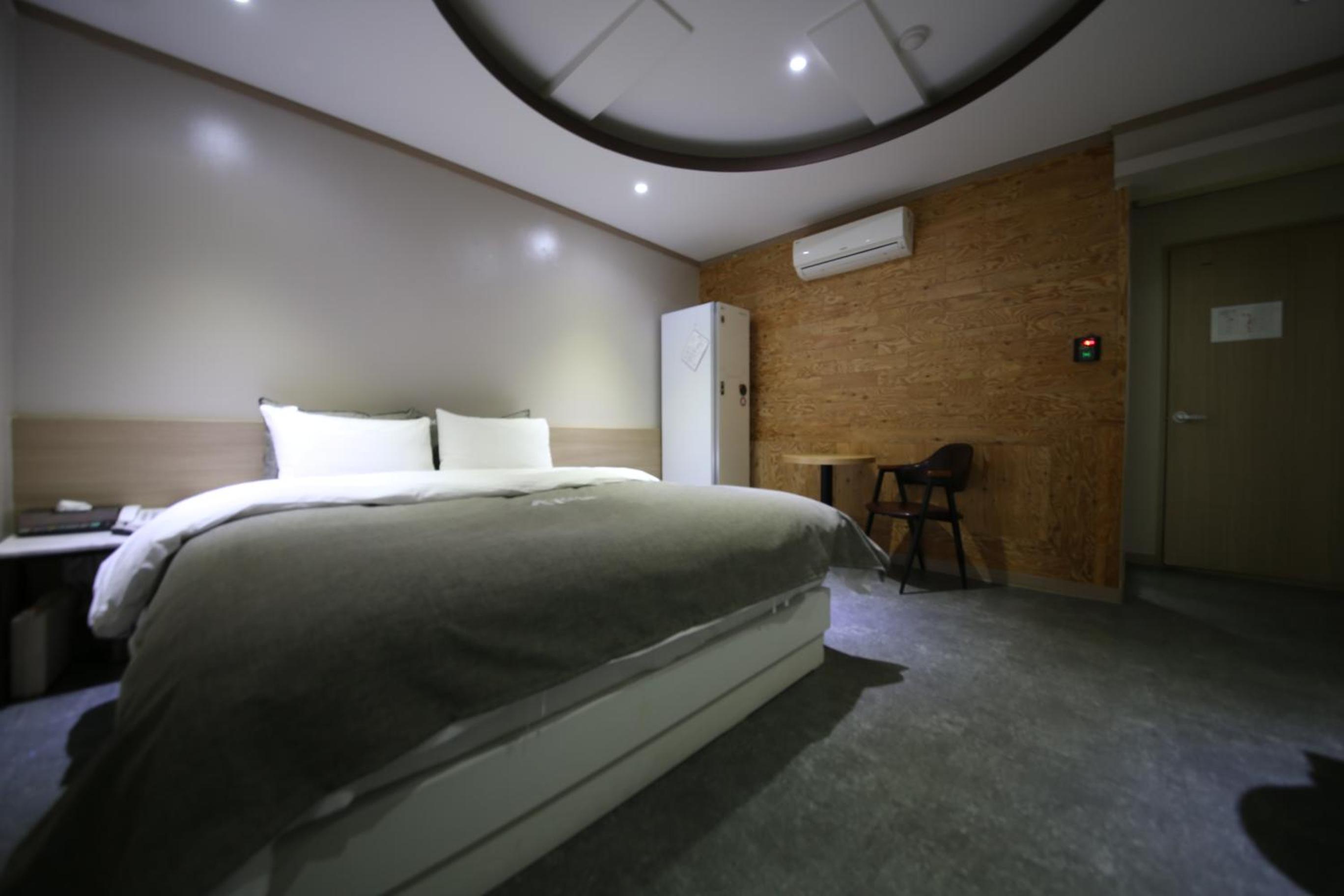 Deluxe Double Room - Photo 1