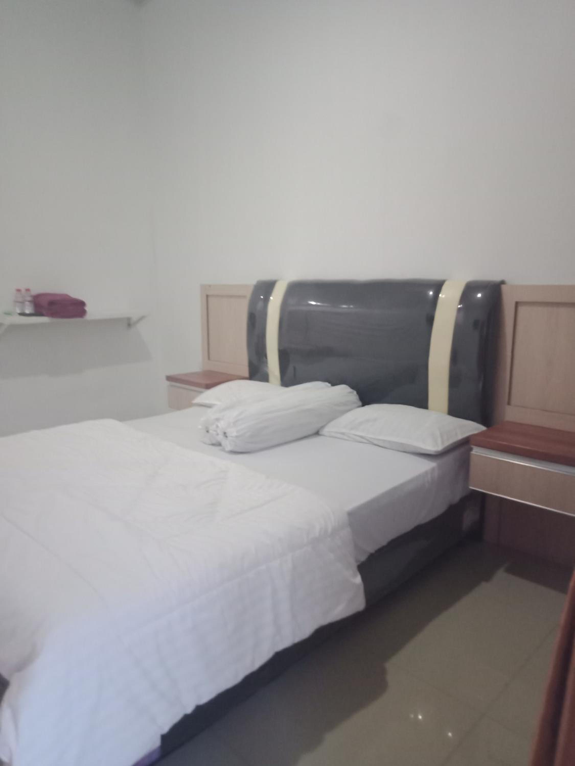 Standard Queen Room - Photo 4