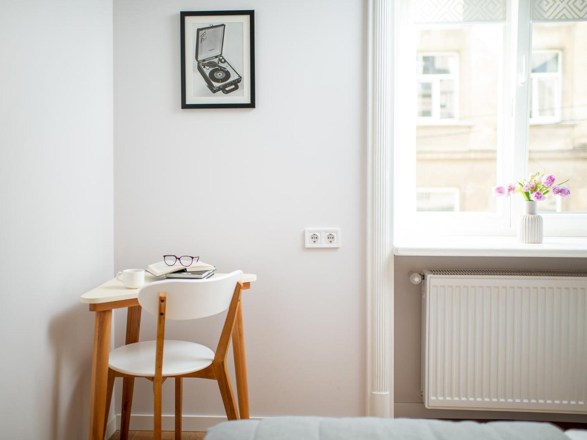 Standard King Room photo 1