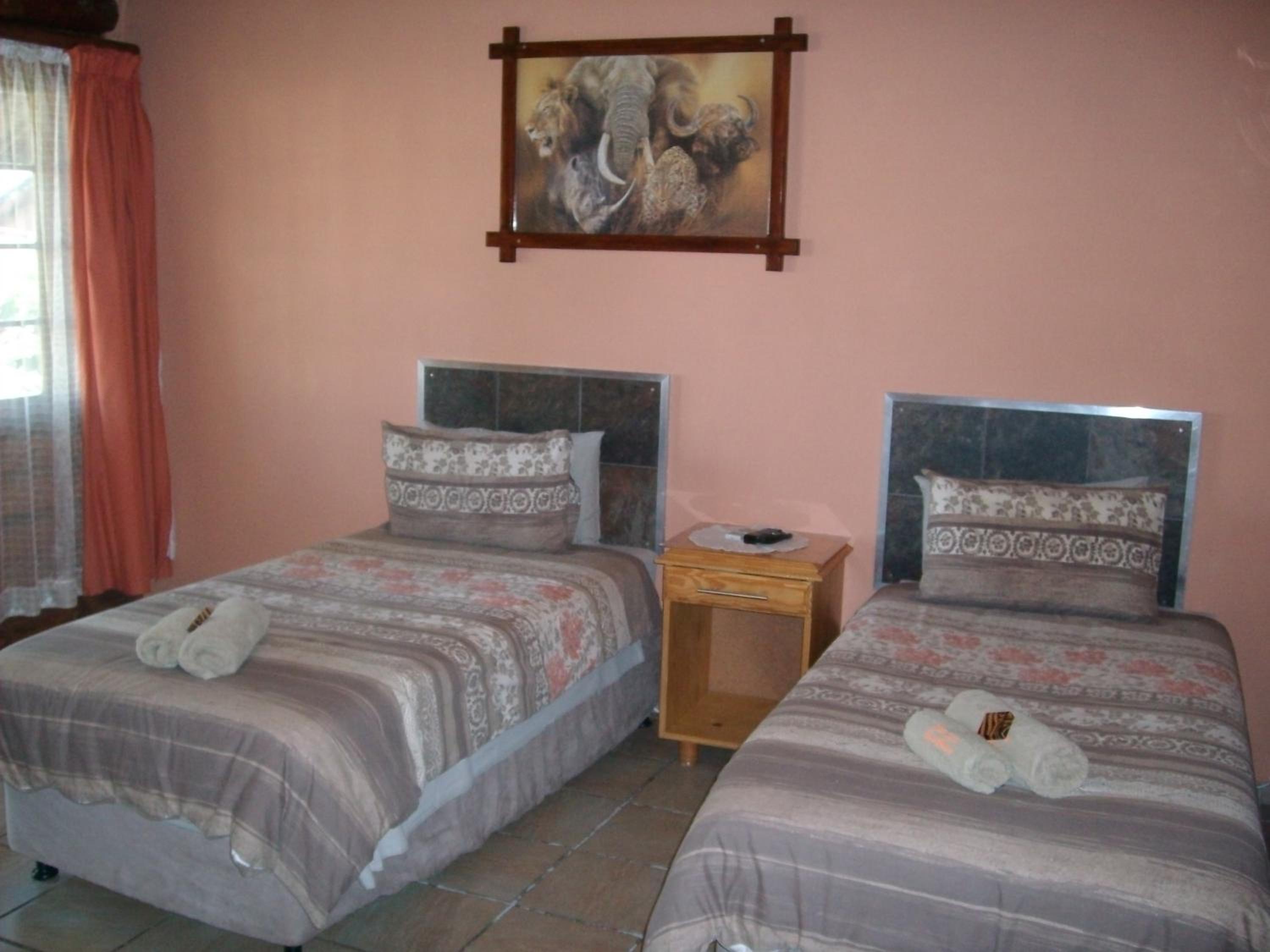 Standard Double Room - Photo 2
