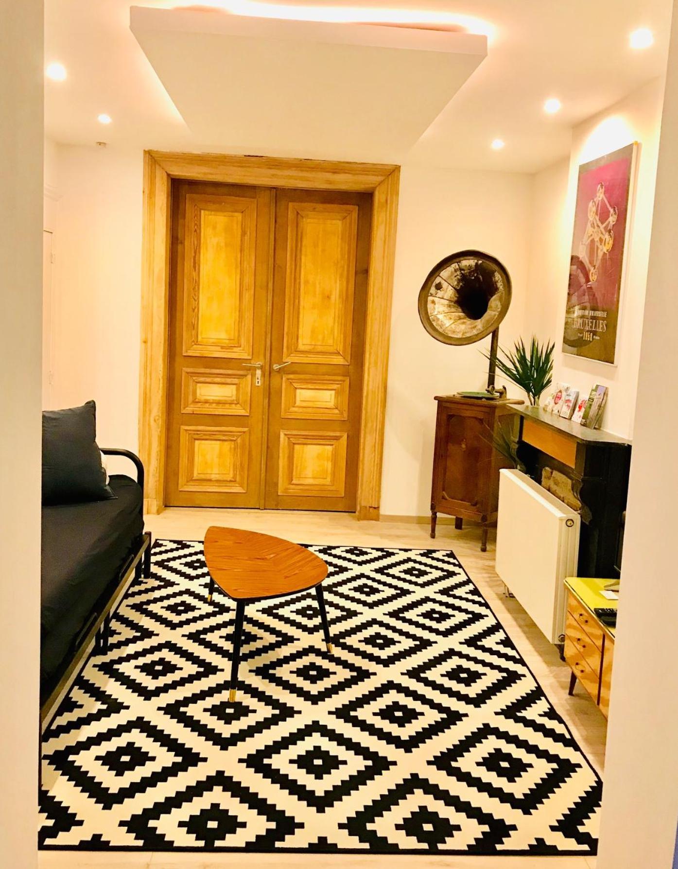 Apartment with Terrace photo 1