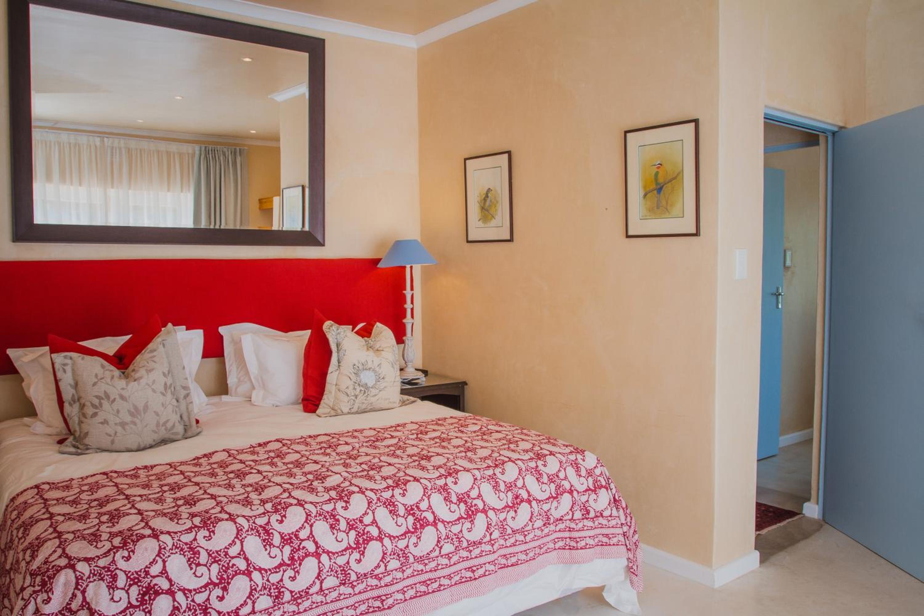 King Room with Mountain View photo 1