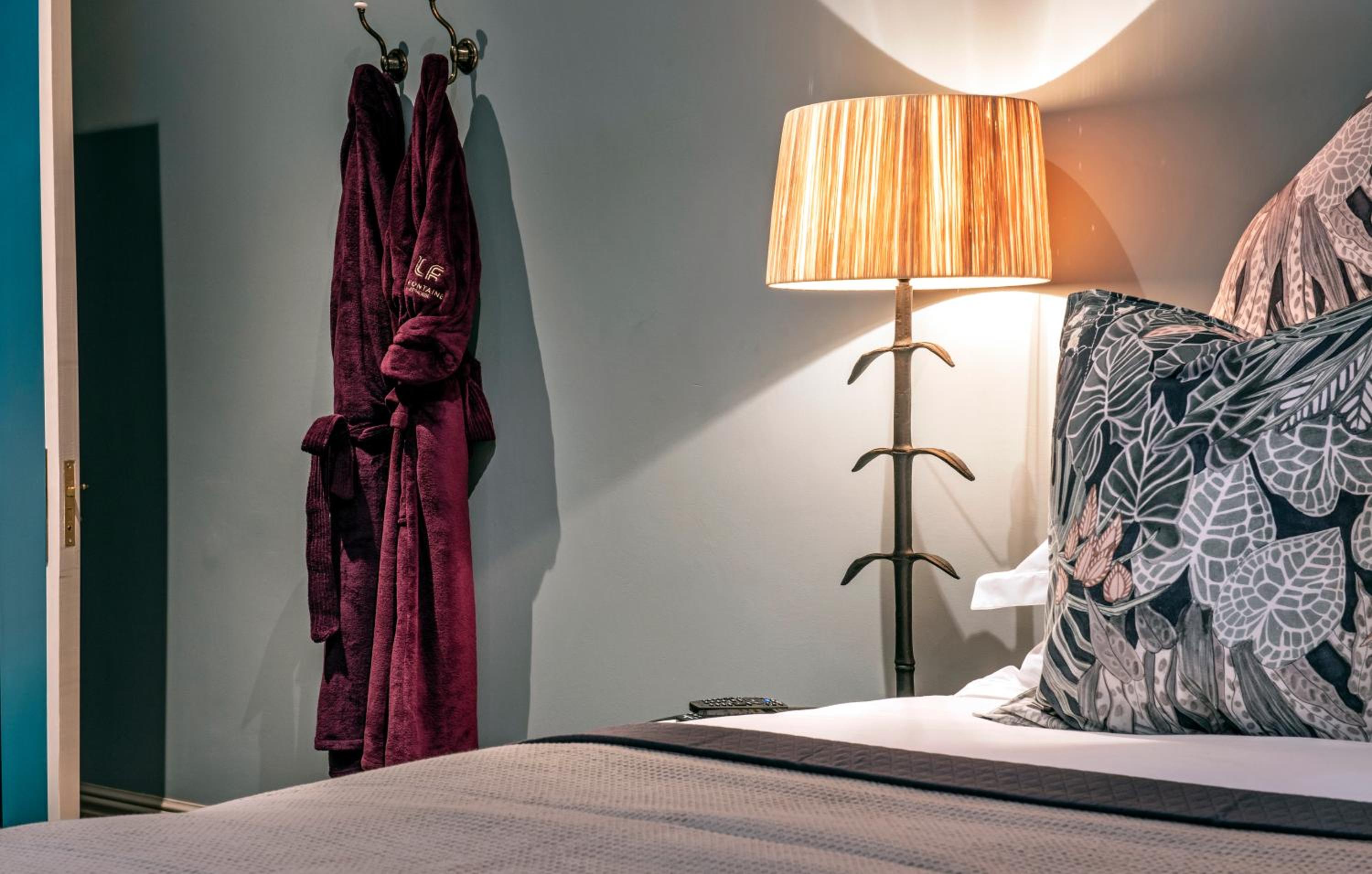 Luxury Suite - Photo 10