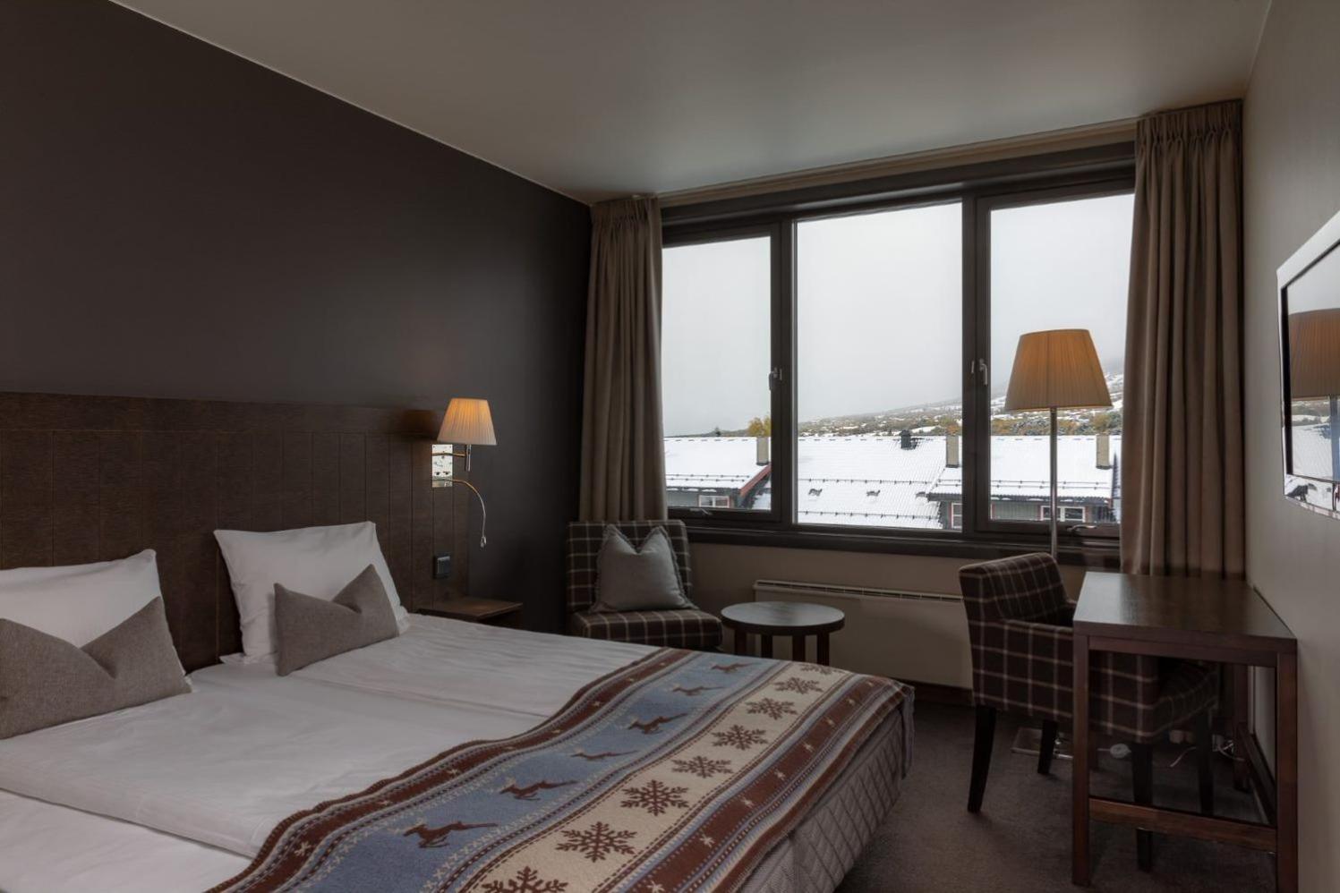 Standard Twin Room - Photo 3
