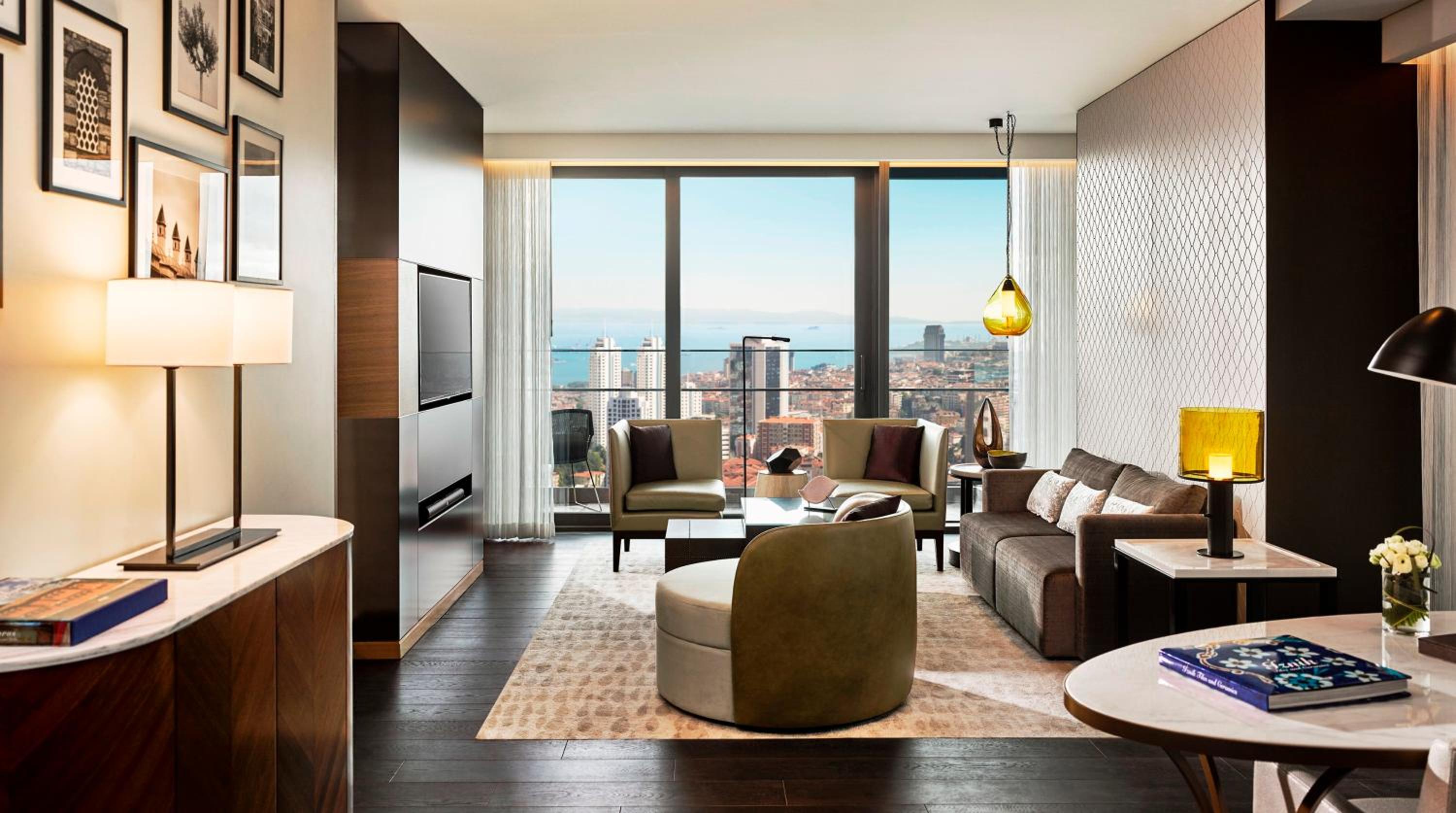 Fairmont One Bedroom Suite with Two Queen Beds and Lounge Access