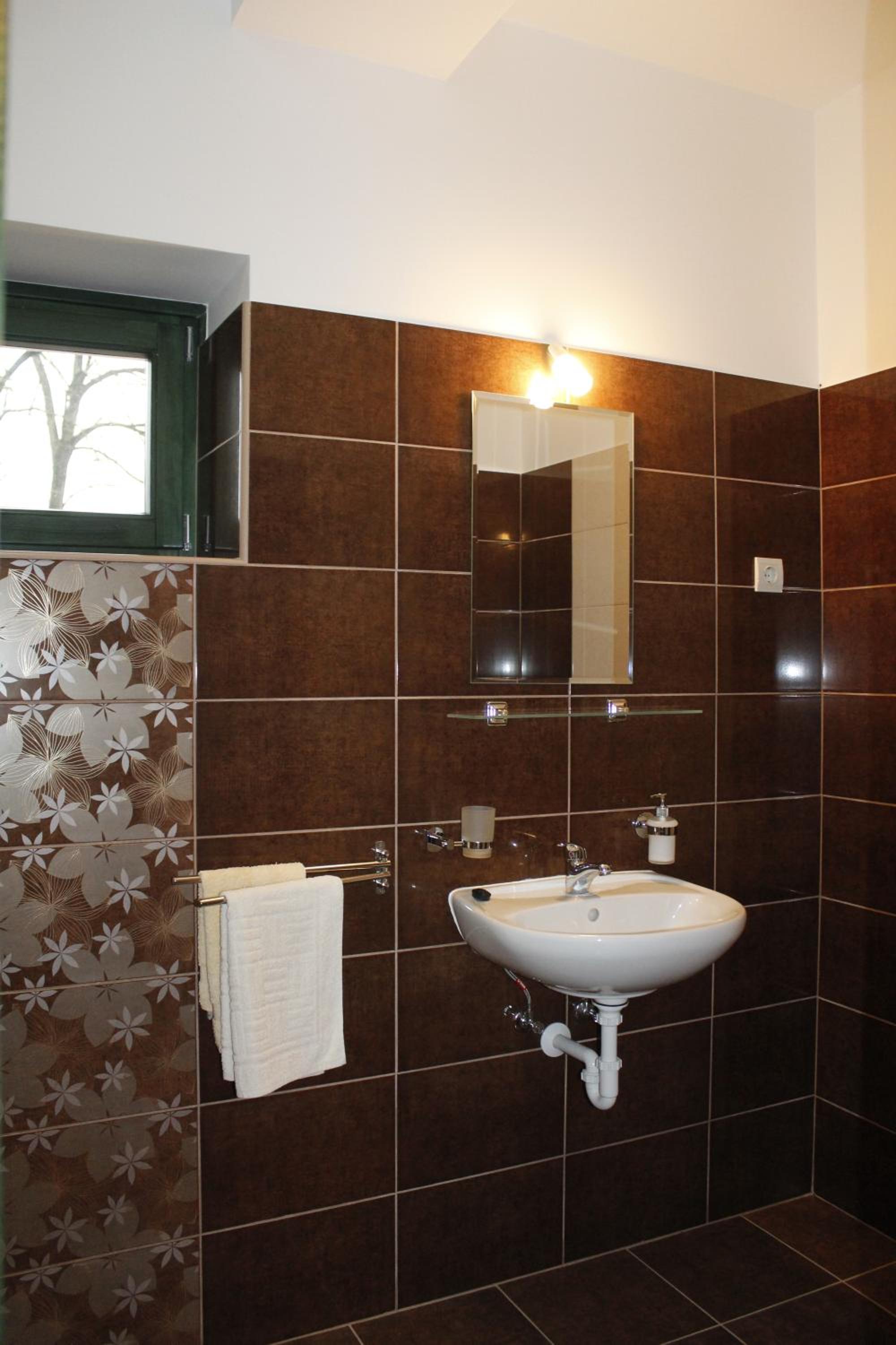 Double Room with Private Bathroom photo 3