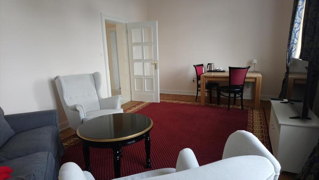 Apartment - Ground Floor photo 1