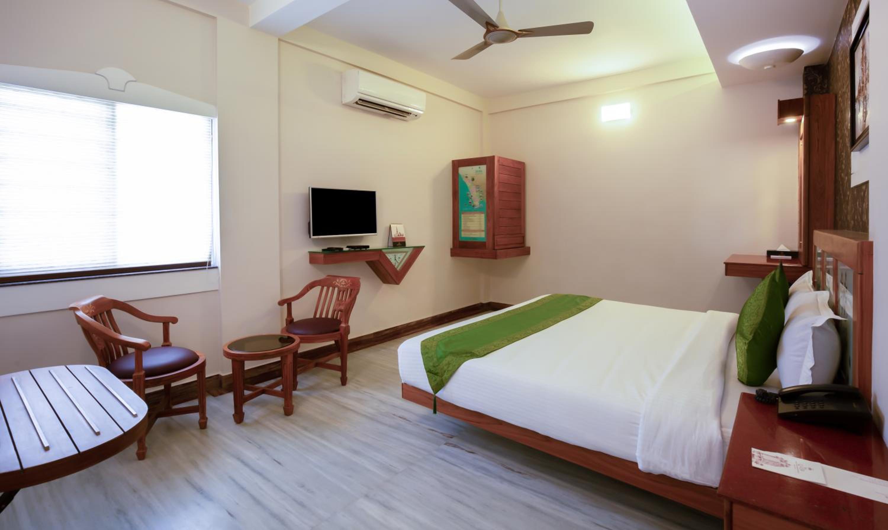 Deluxe Double Room - Photo 6