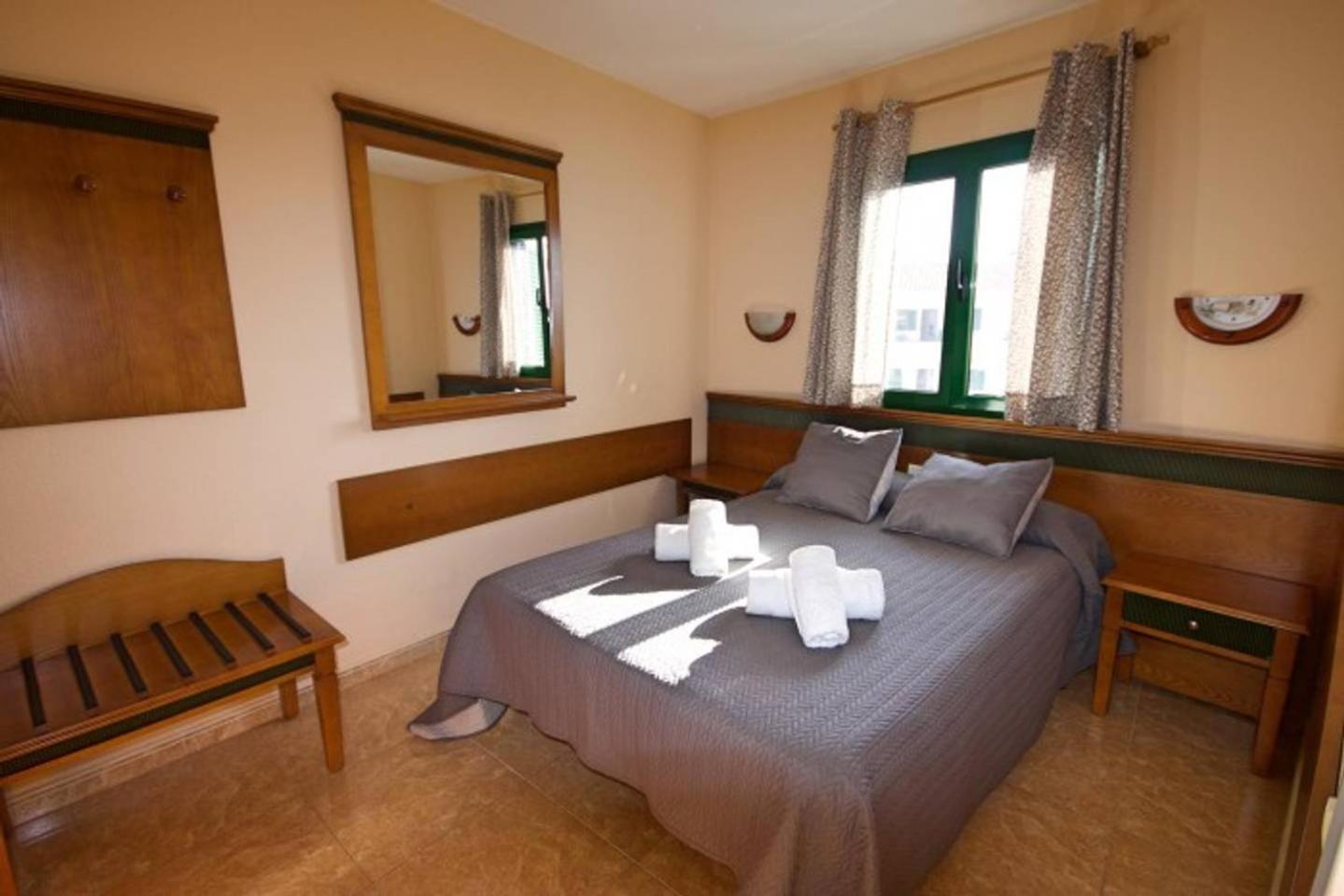 Apartamento con vista a la piscina