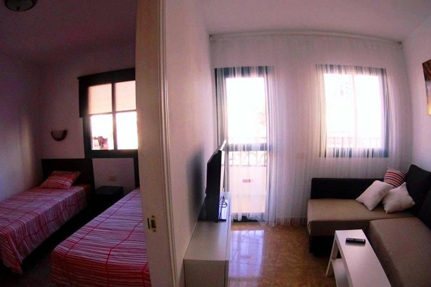 Apartamento con Balcón
