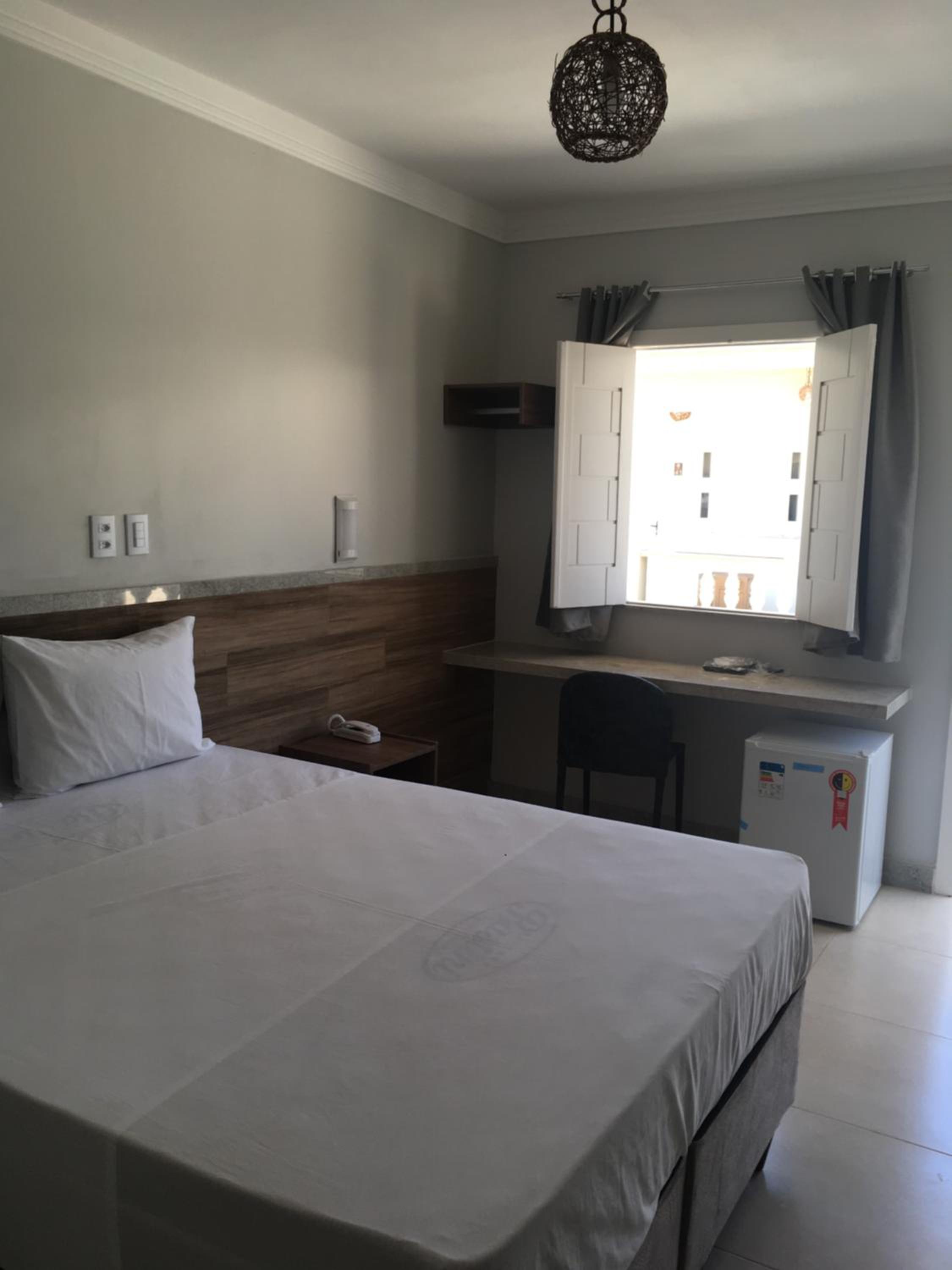 Double or Twin Room - Photo 8