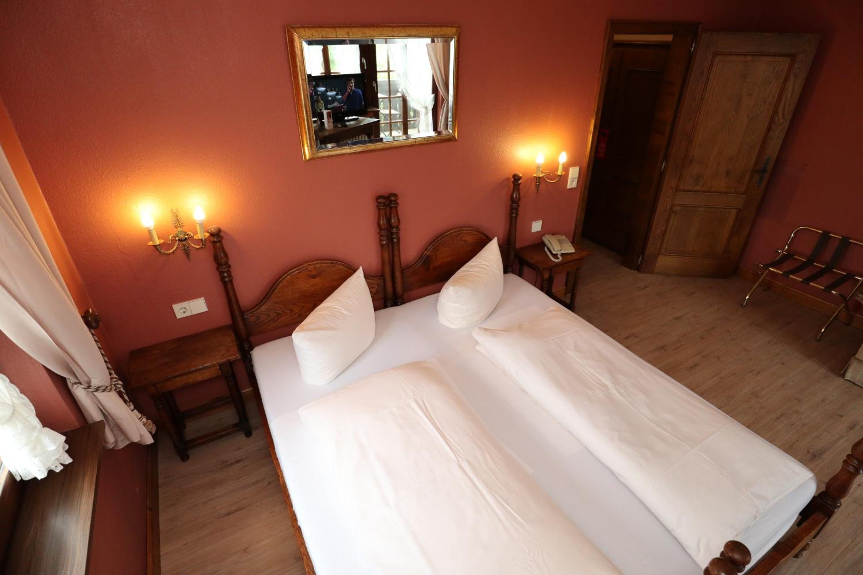 Single Room photo 2