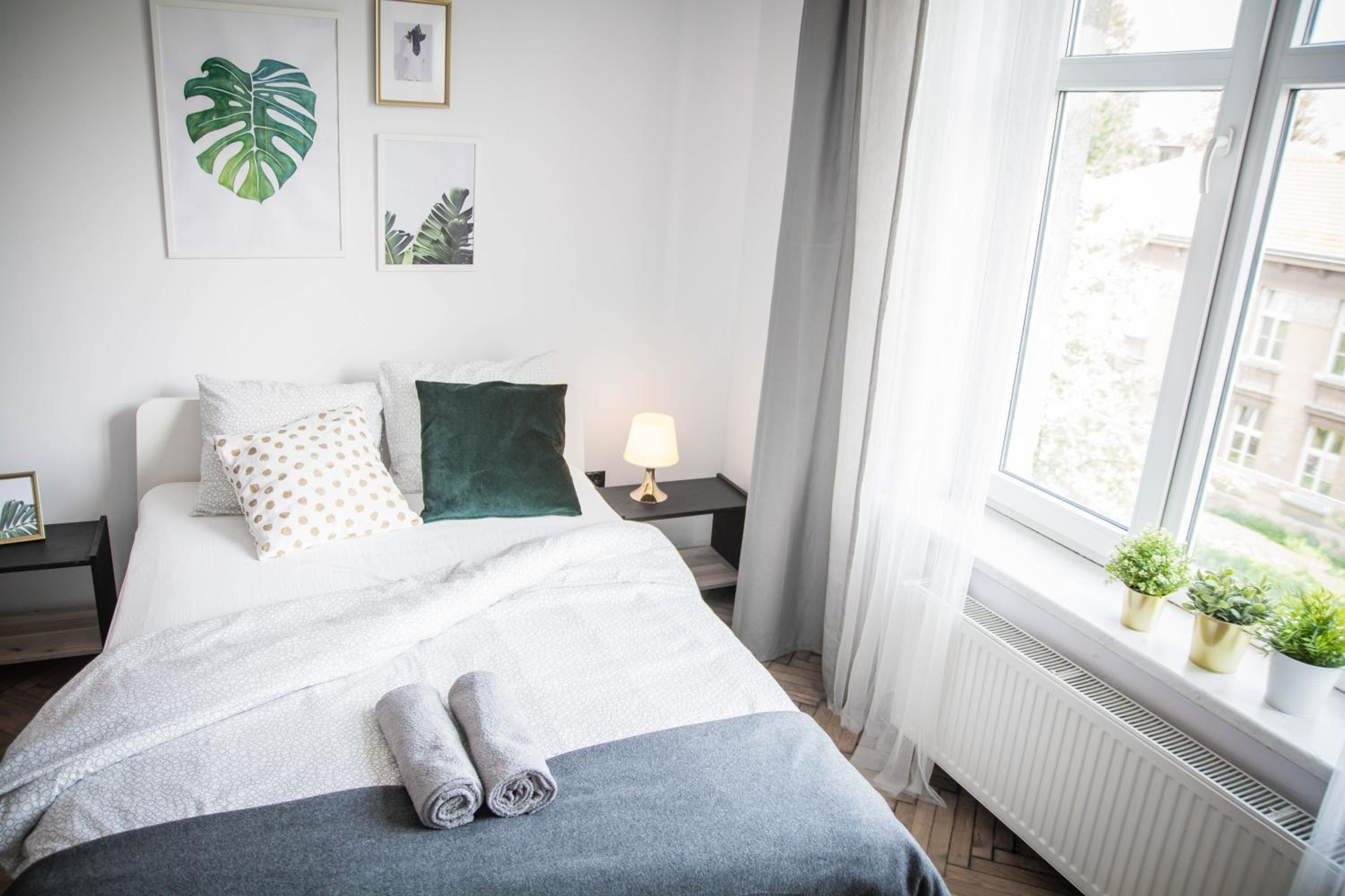 Studio Apartment - Photo 4