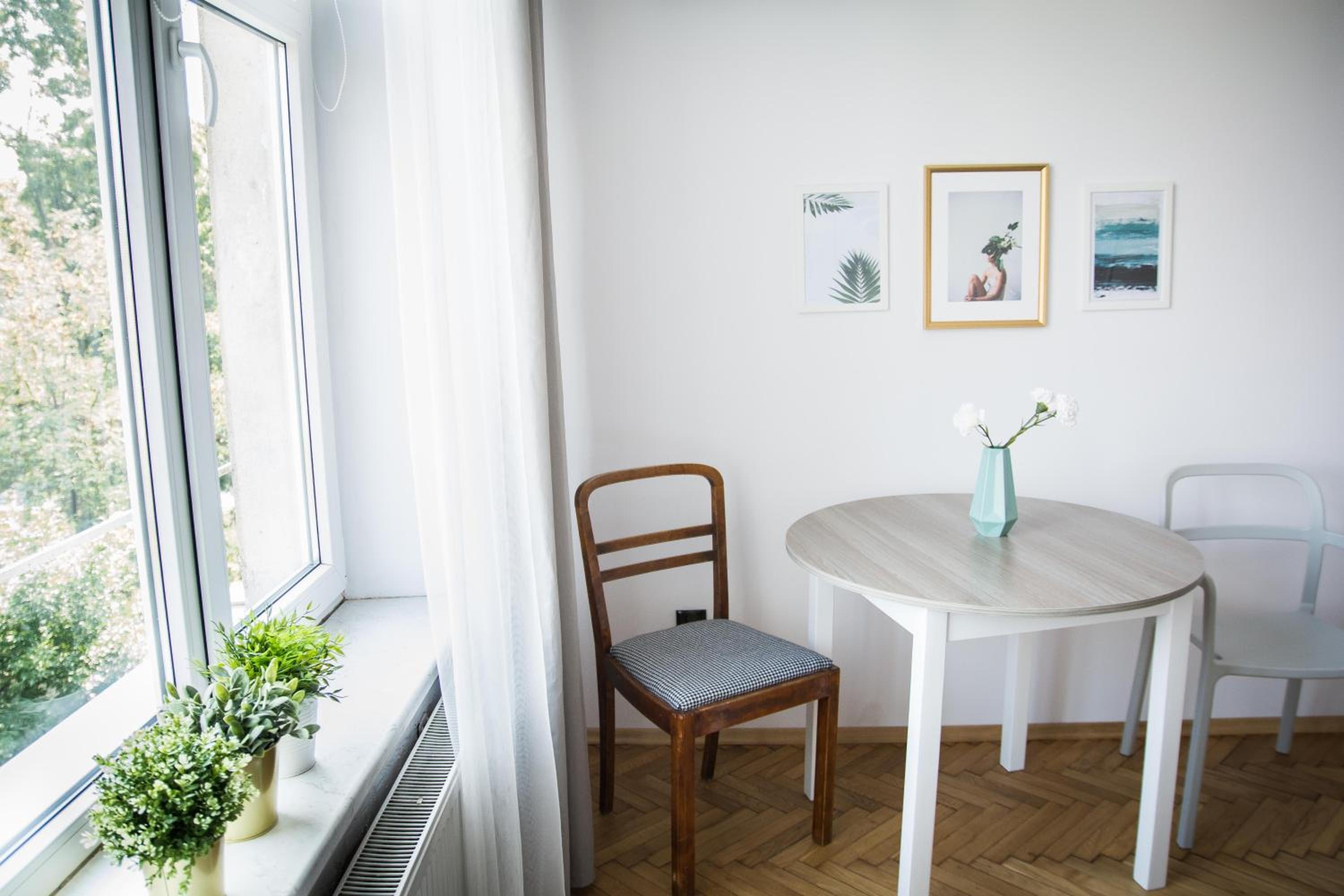 Studio Apartment - Photo 10