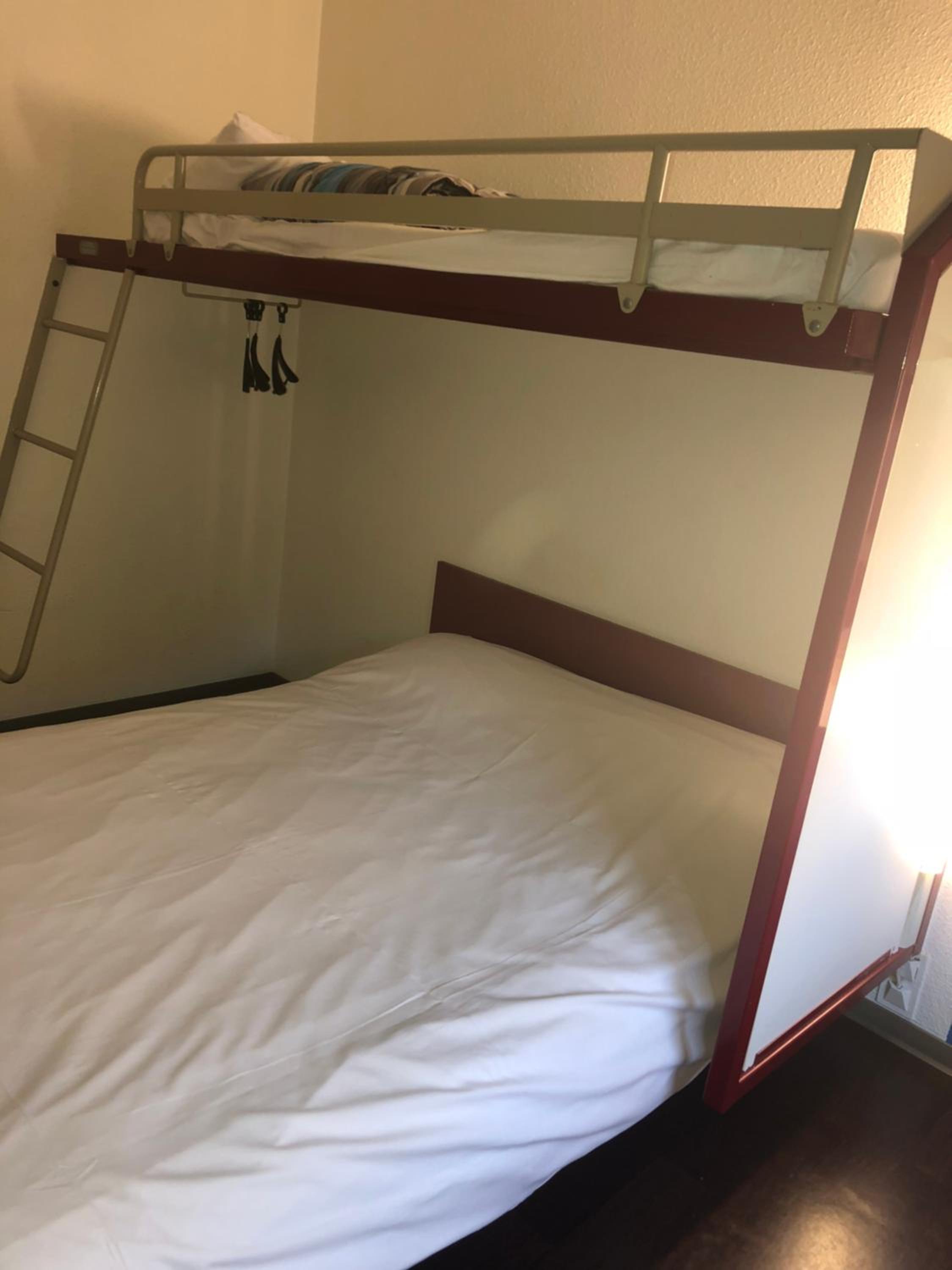 Triple Room with Shared Bathroom photo 3