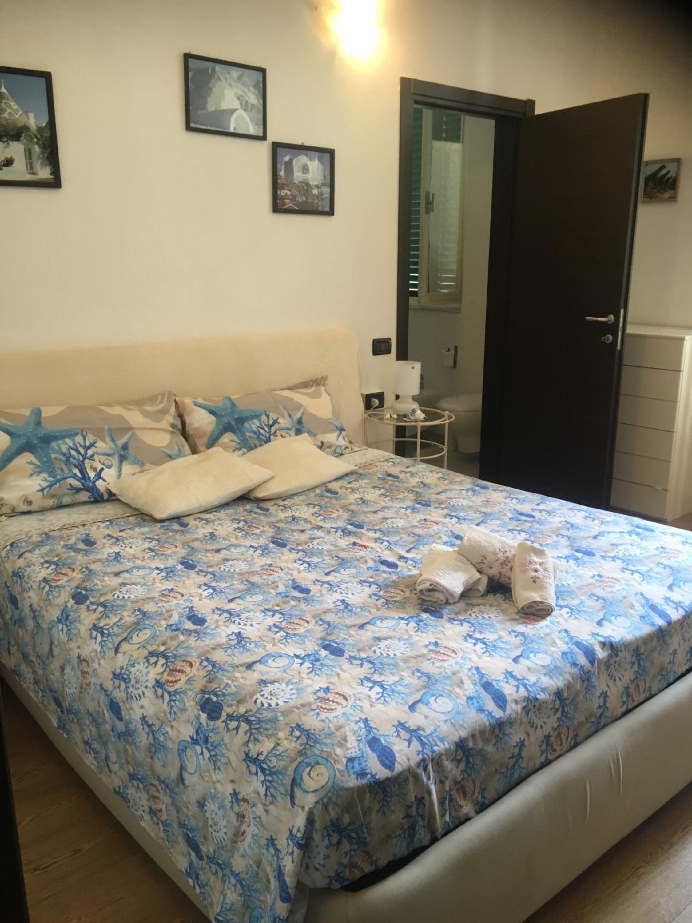 Double Room - Photo 18