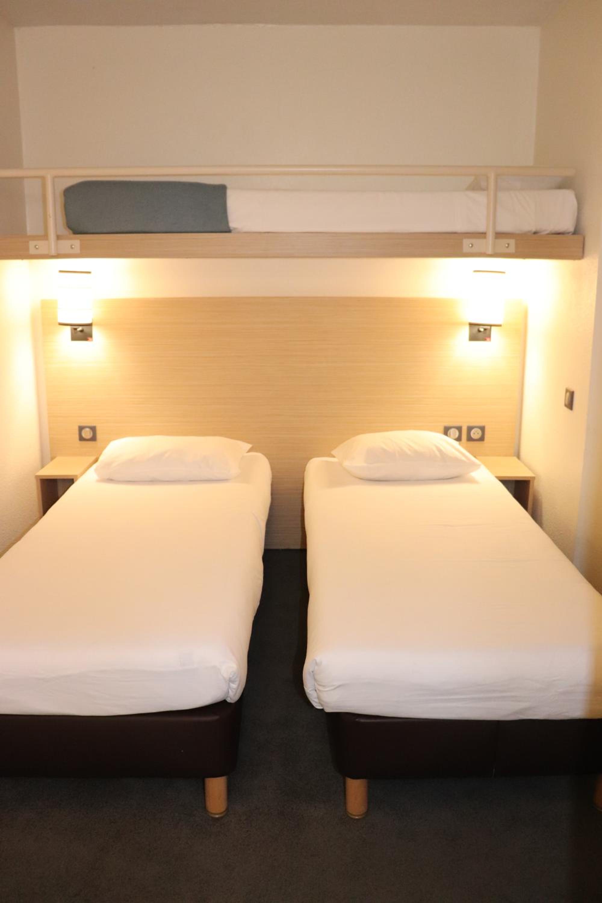 Triple Room photo 2