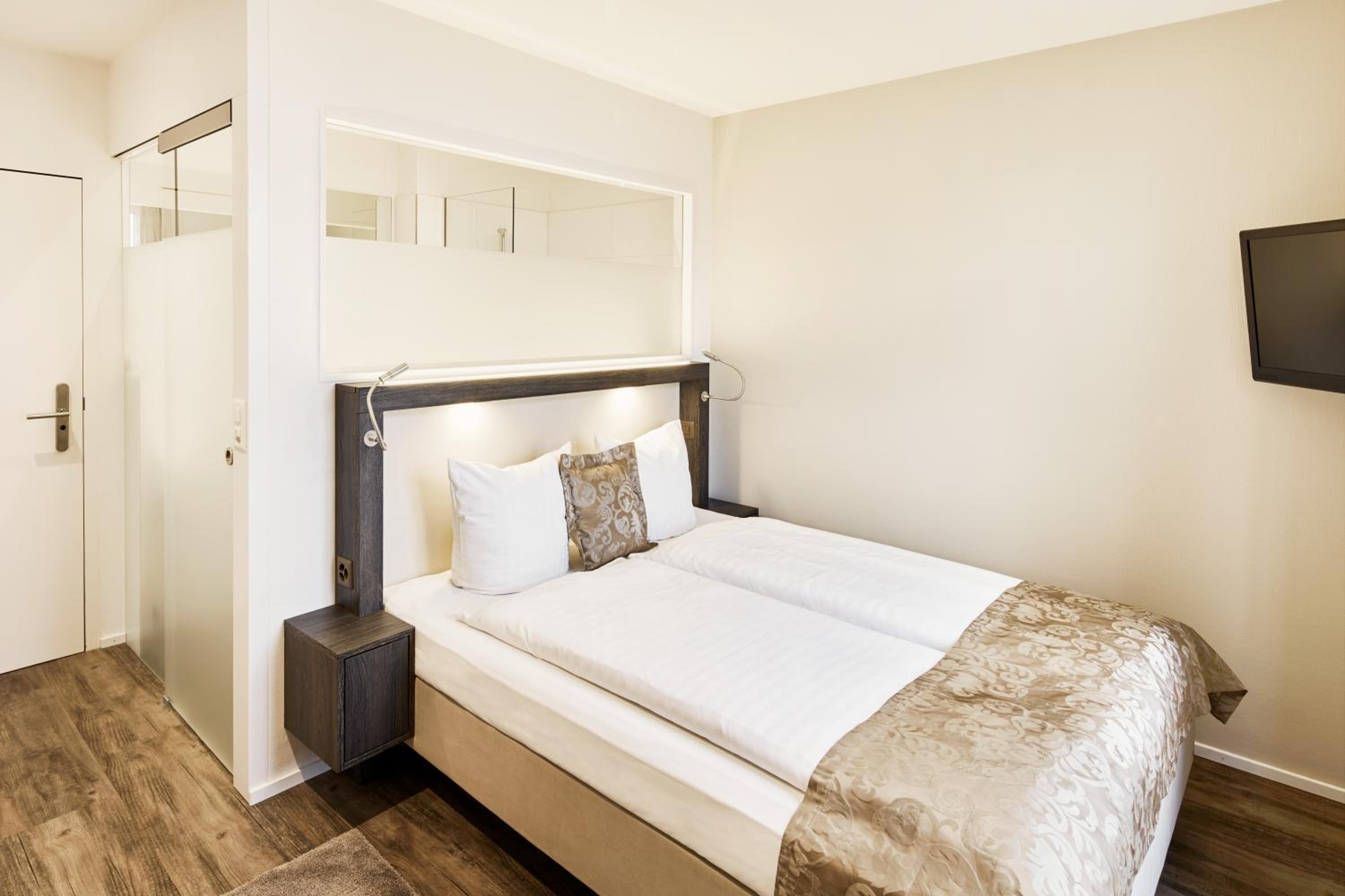 Double Room photo 2