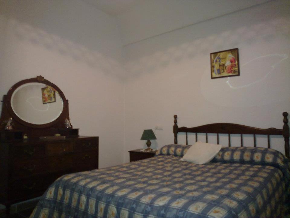 Cave (6 Adults)  - Photo 2