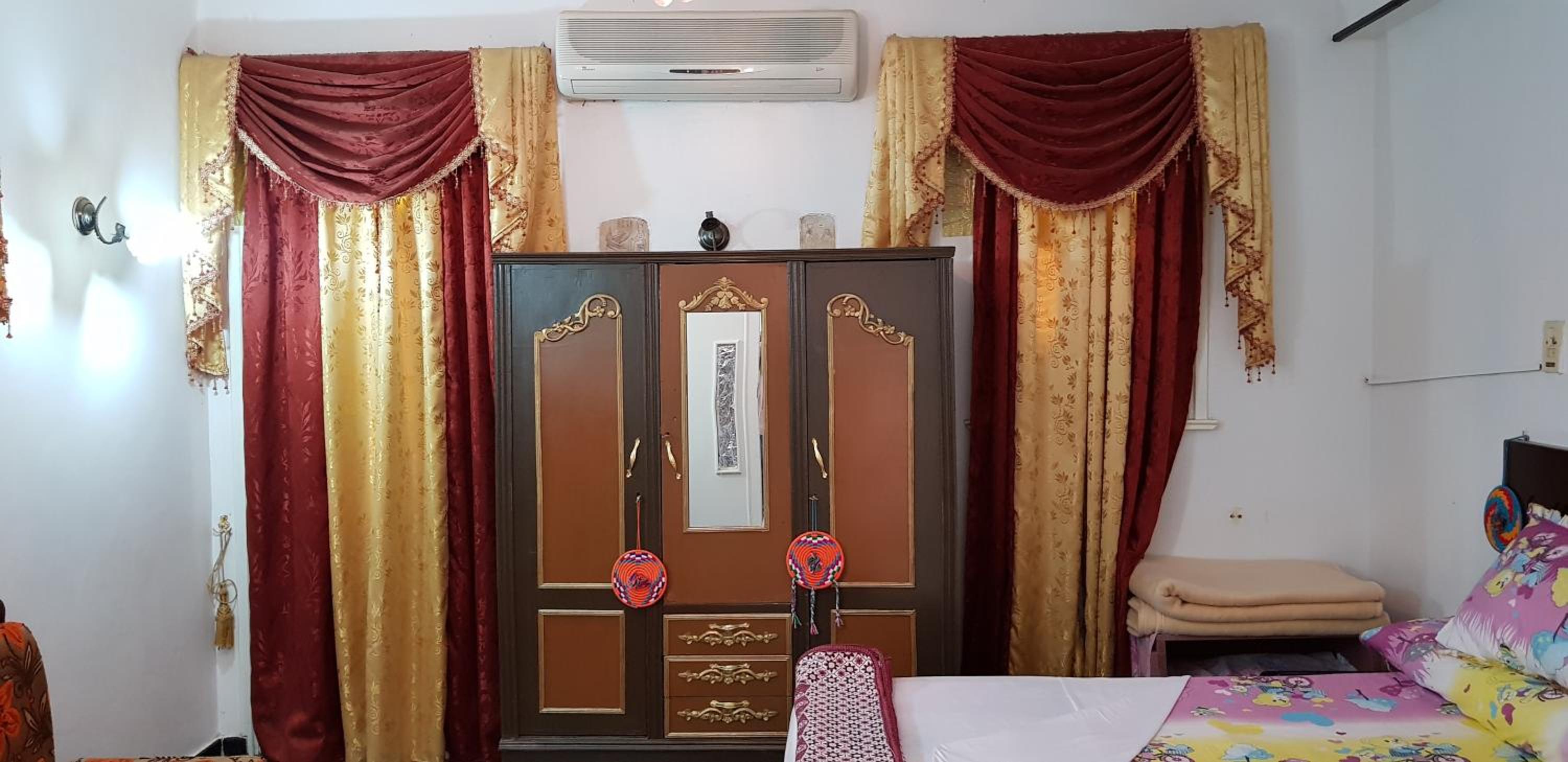 Double or Twin Room with Private External Bathroom - Photo 8