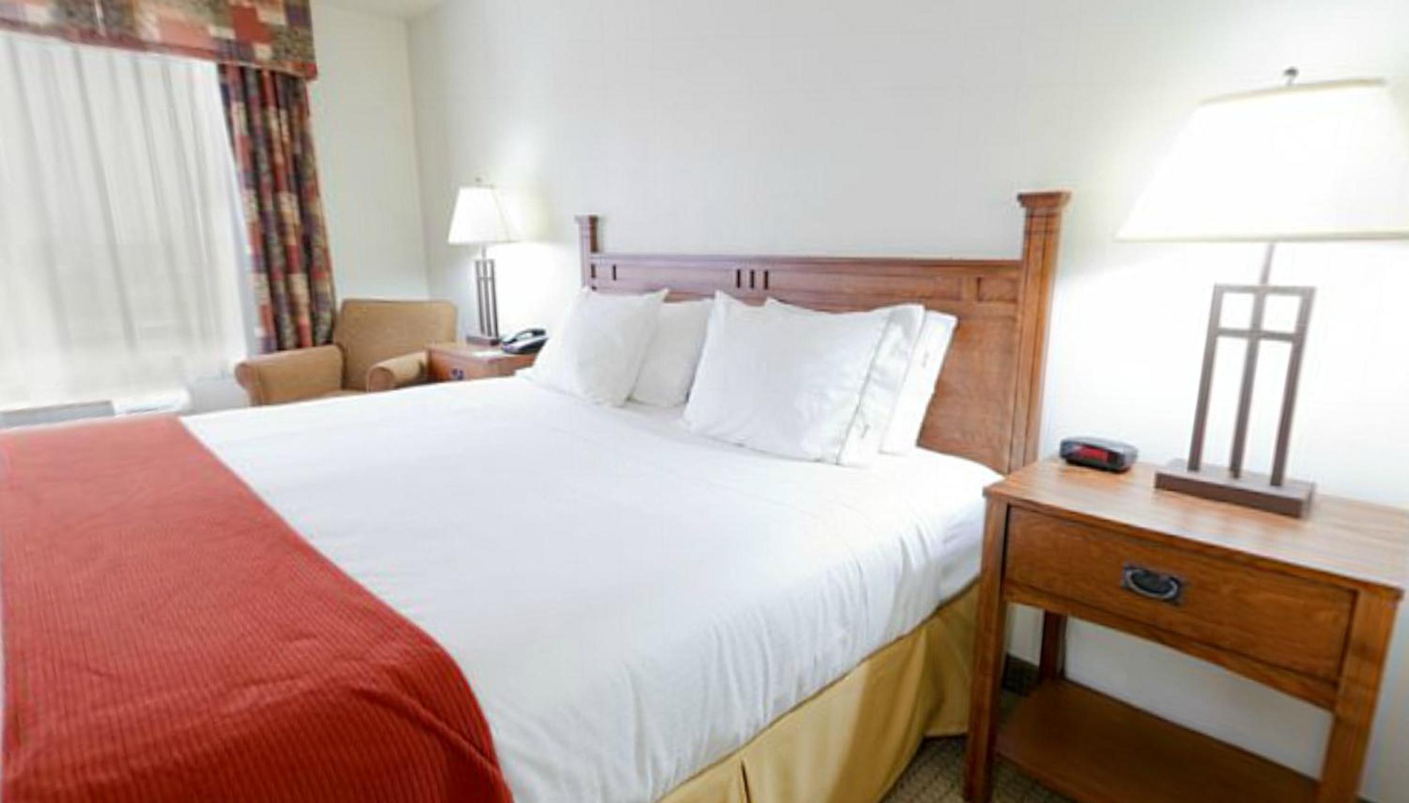 Standard Room - Photo 1
