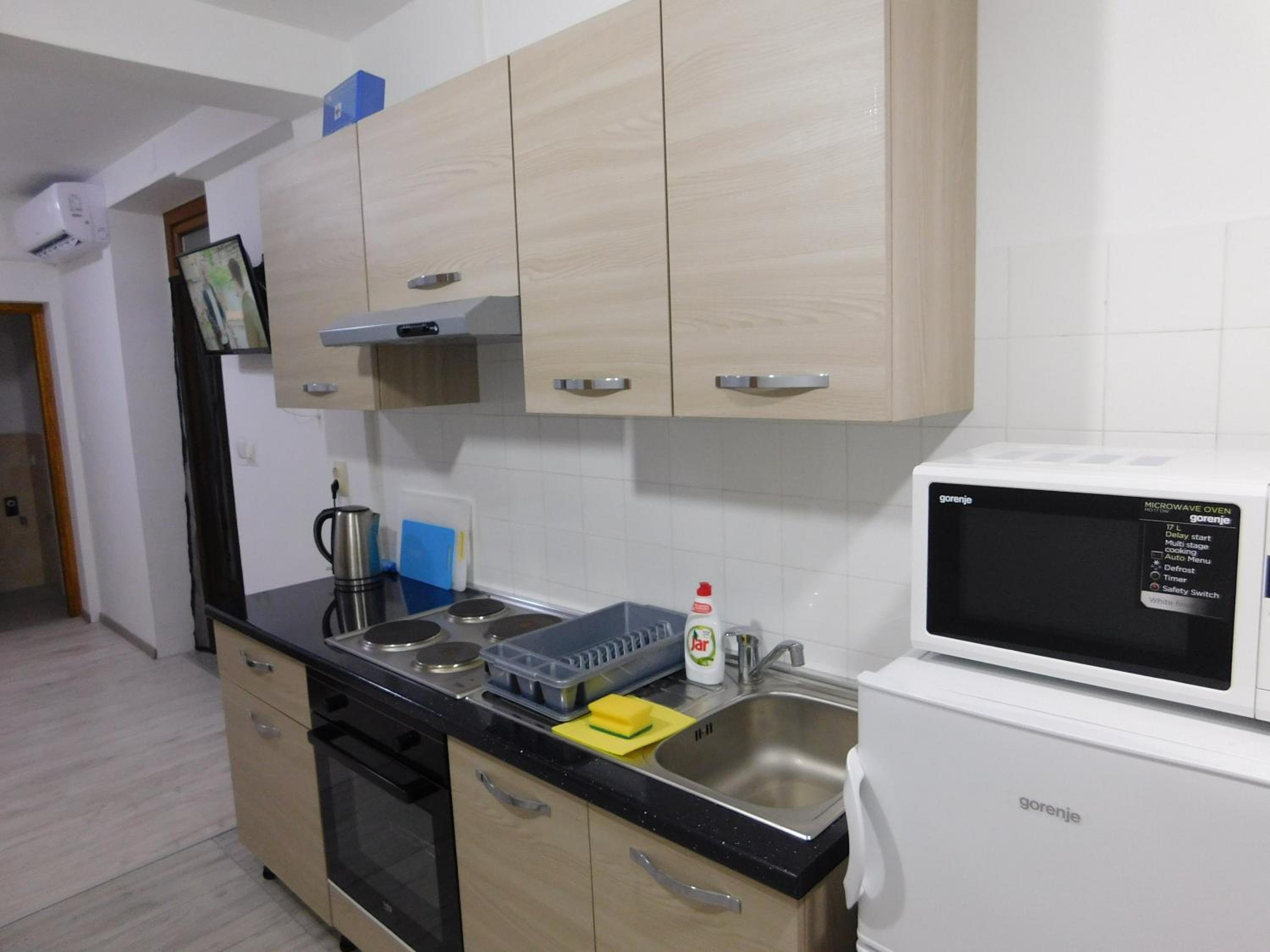 Studio Apartment - Photo 10