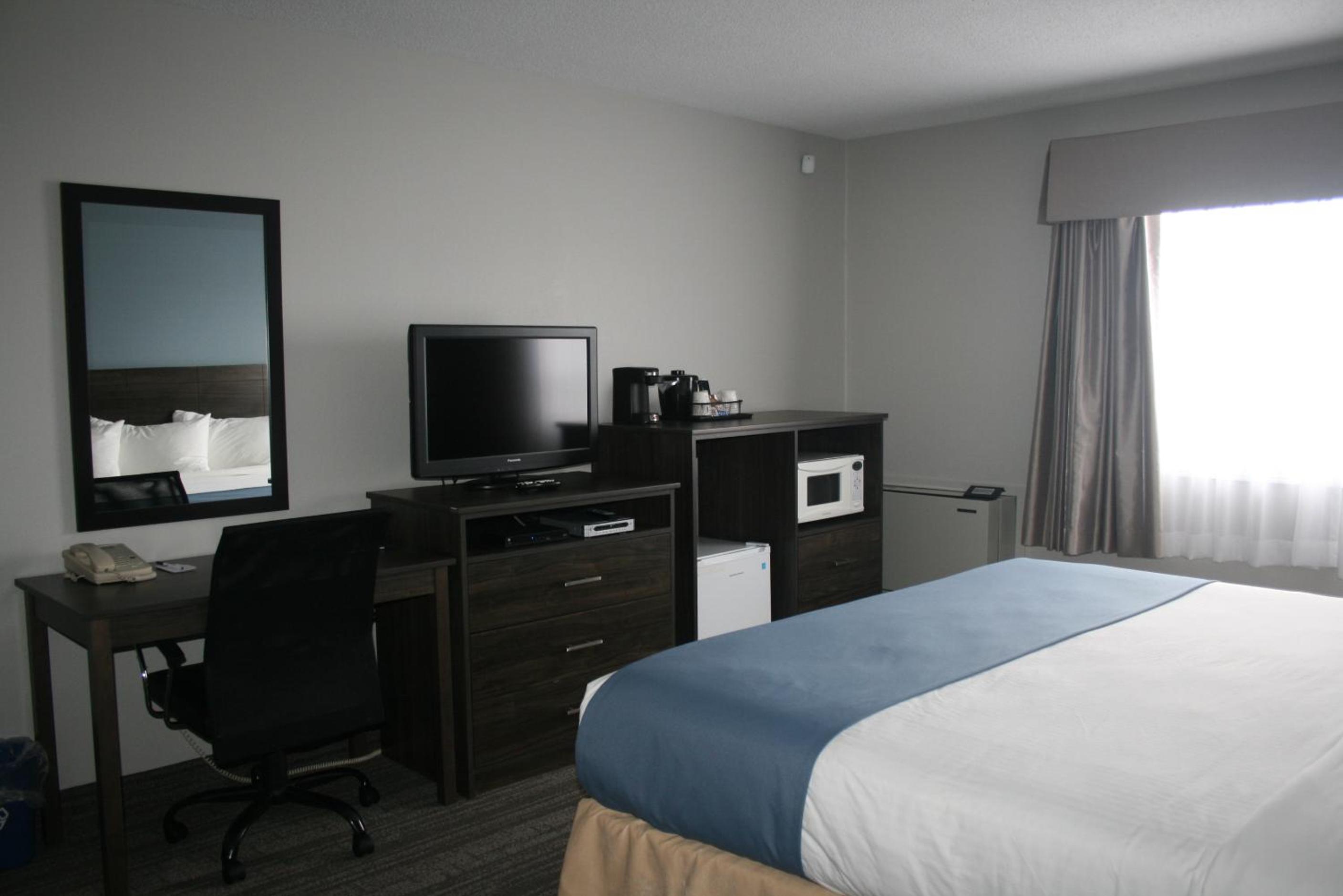 Business King Room - Upper Floor/Non-Smoking - Photo 1