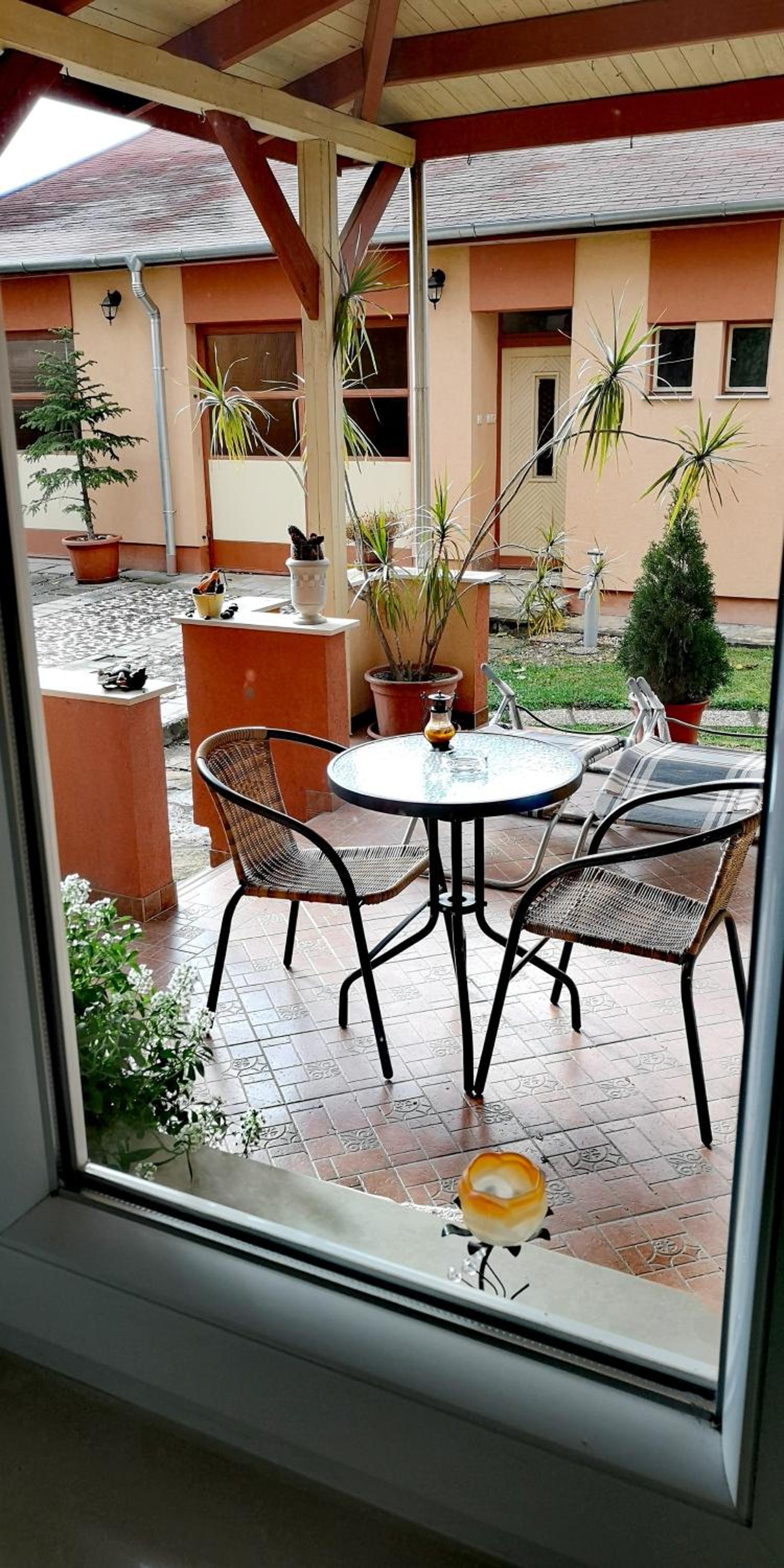 Apartment - Photo 1