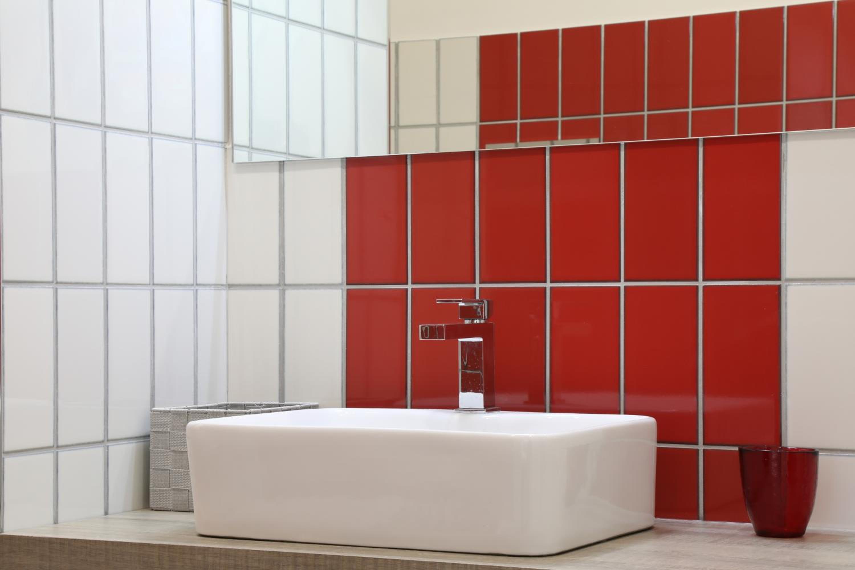 Double or Twin Room with Private Bathroom - Photo 7