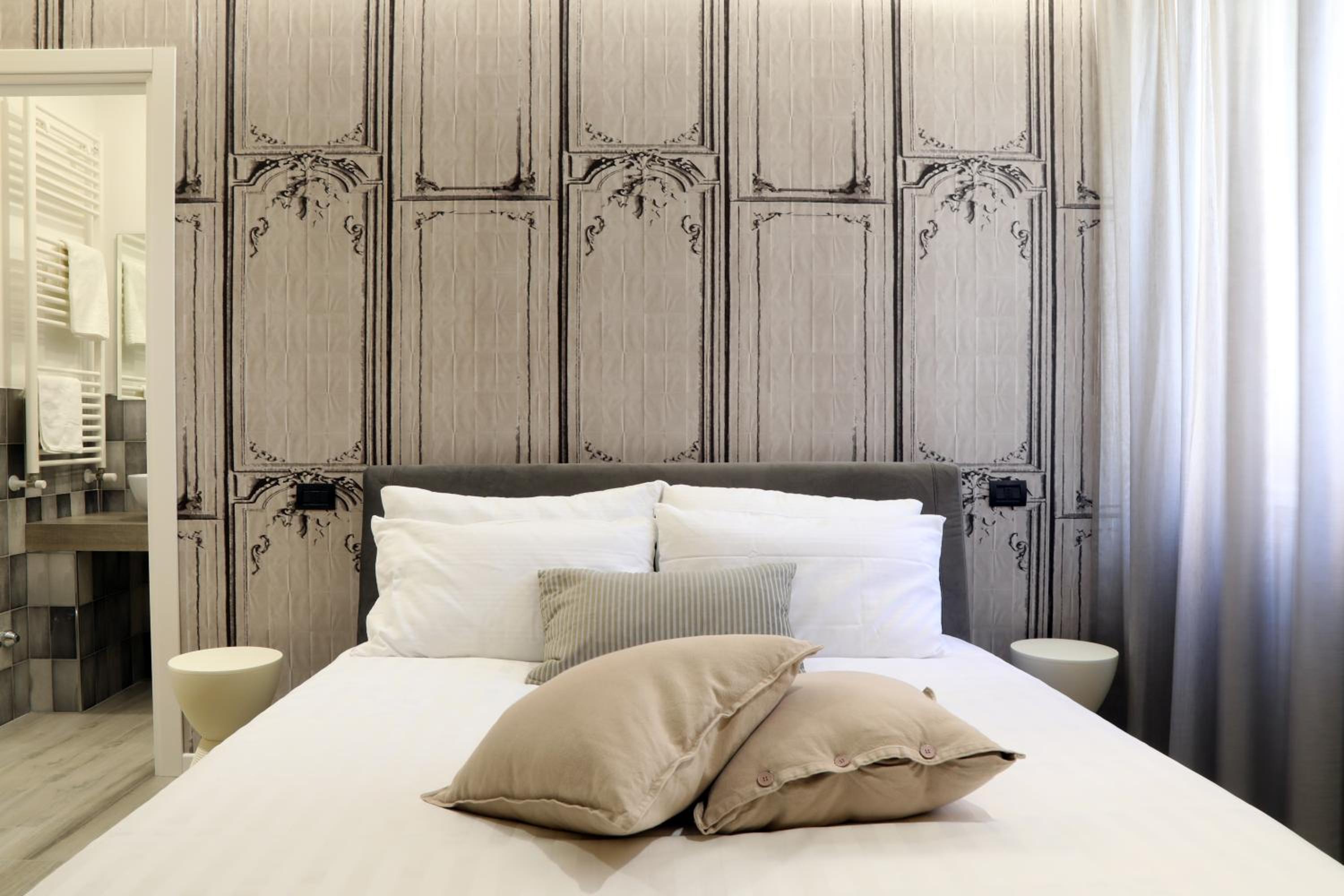 Double Room with Private Bathroom photo 1
