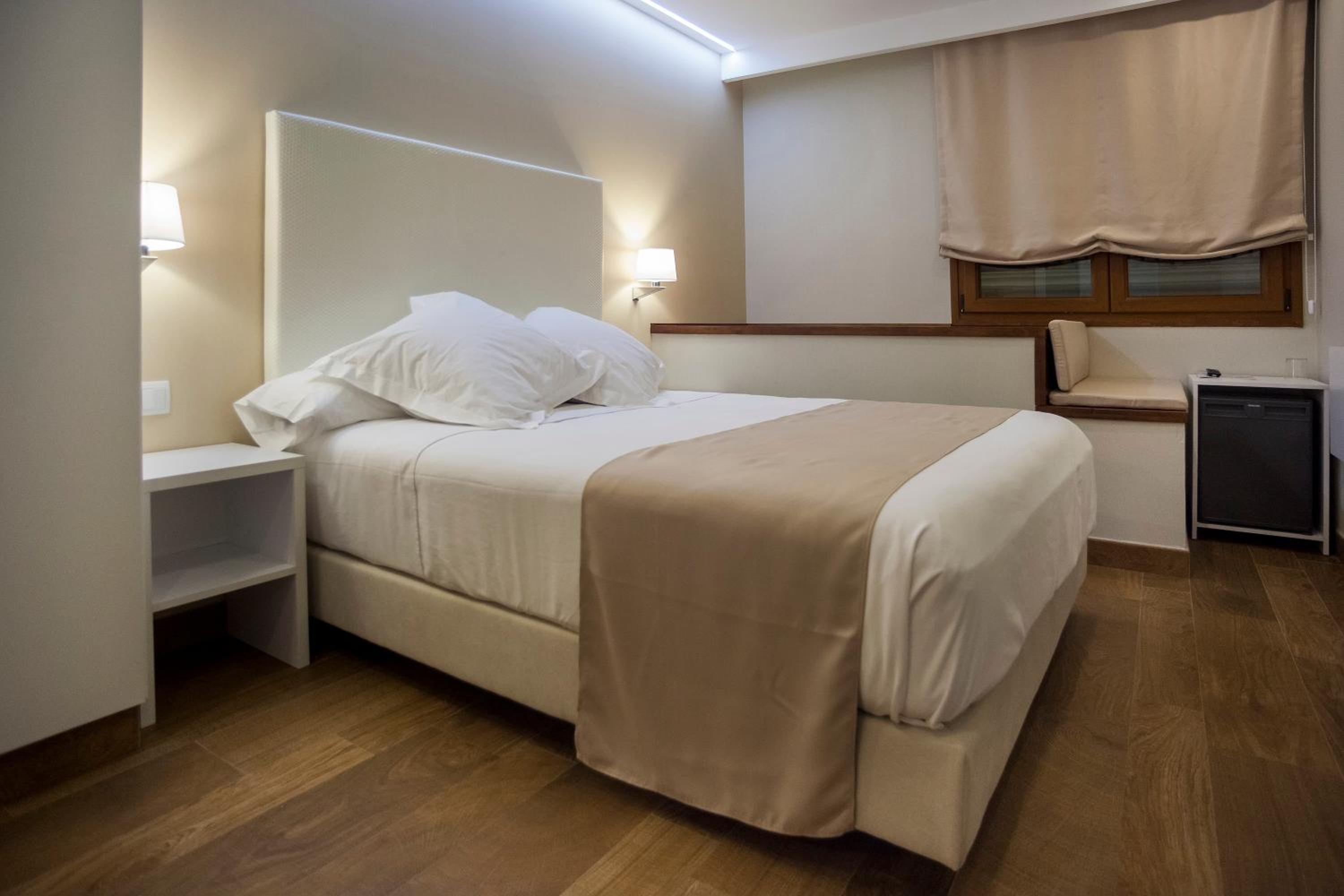 Single Room photo 2
