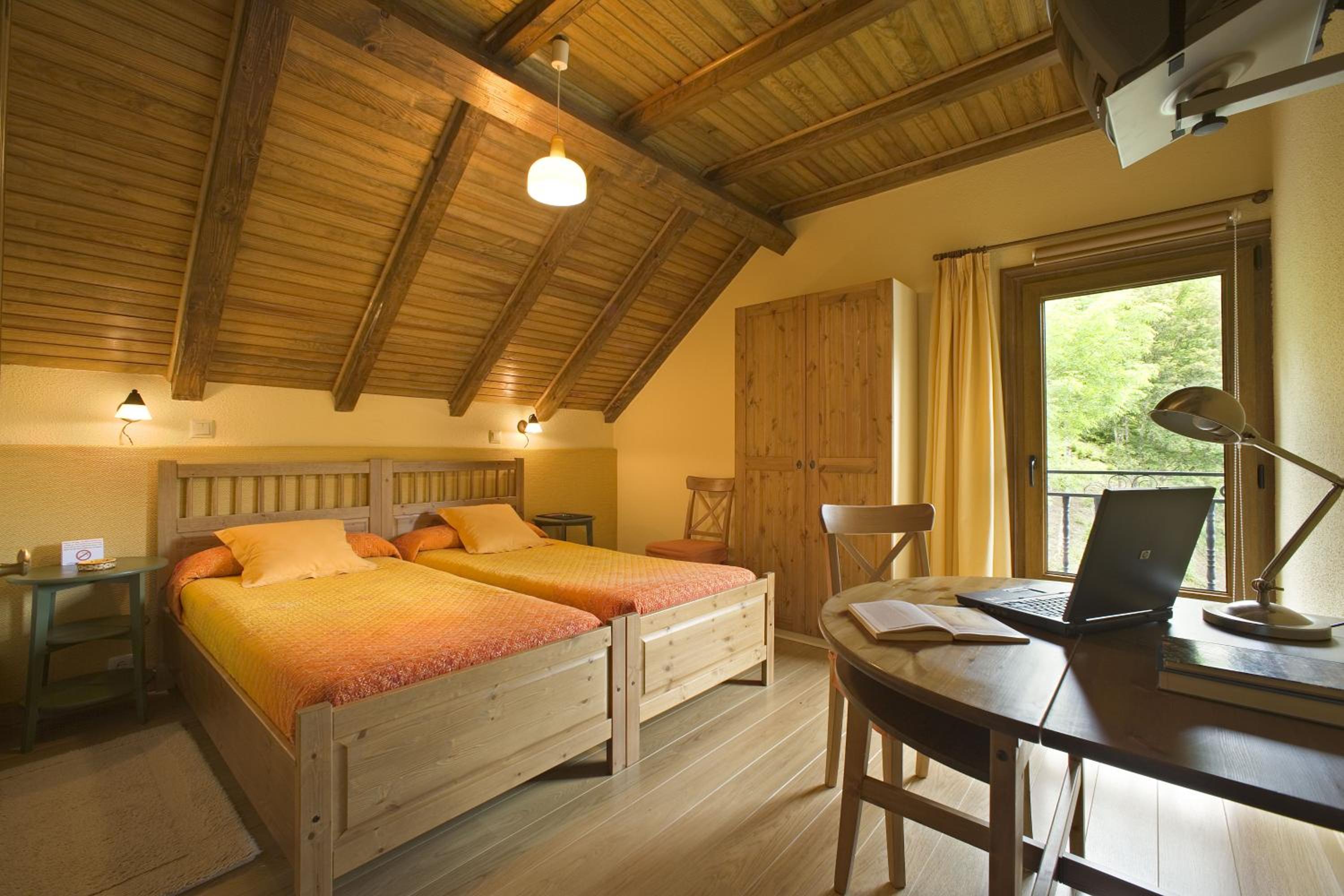 Habitación Doble con Vista a la Montaña