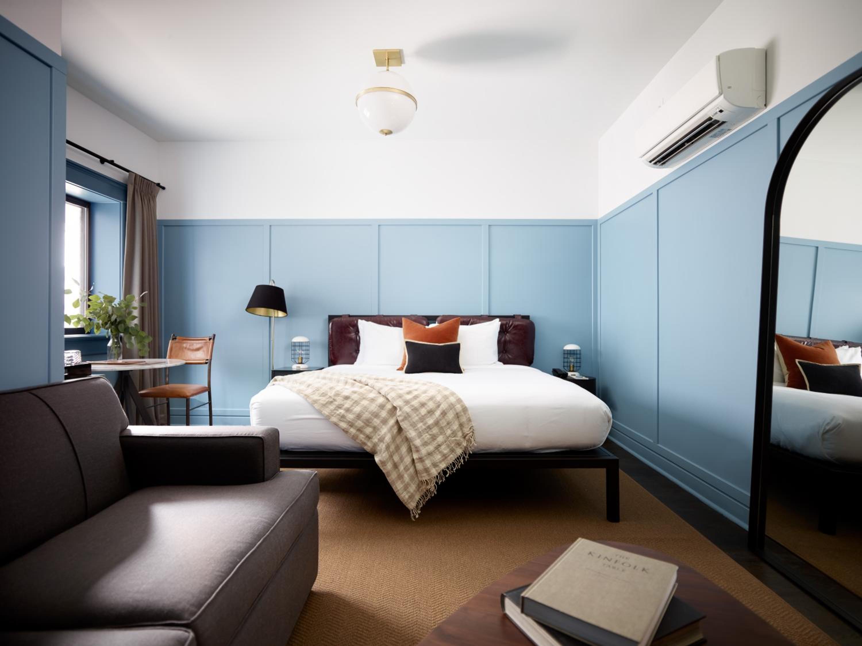 Premium King Room