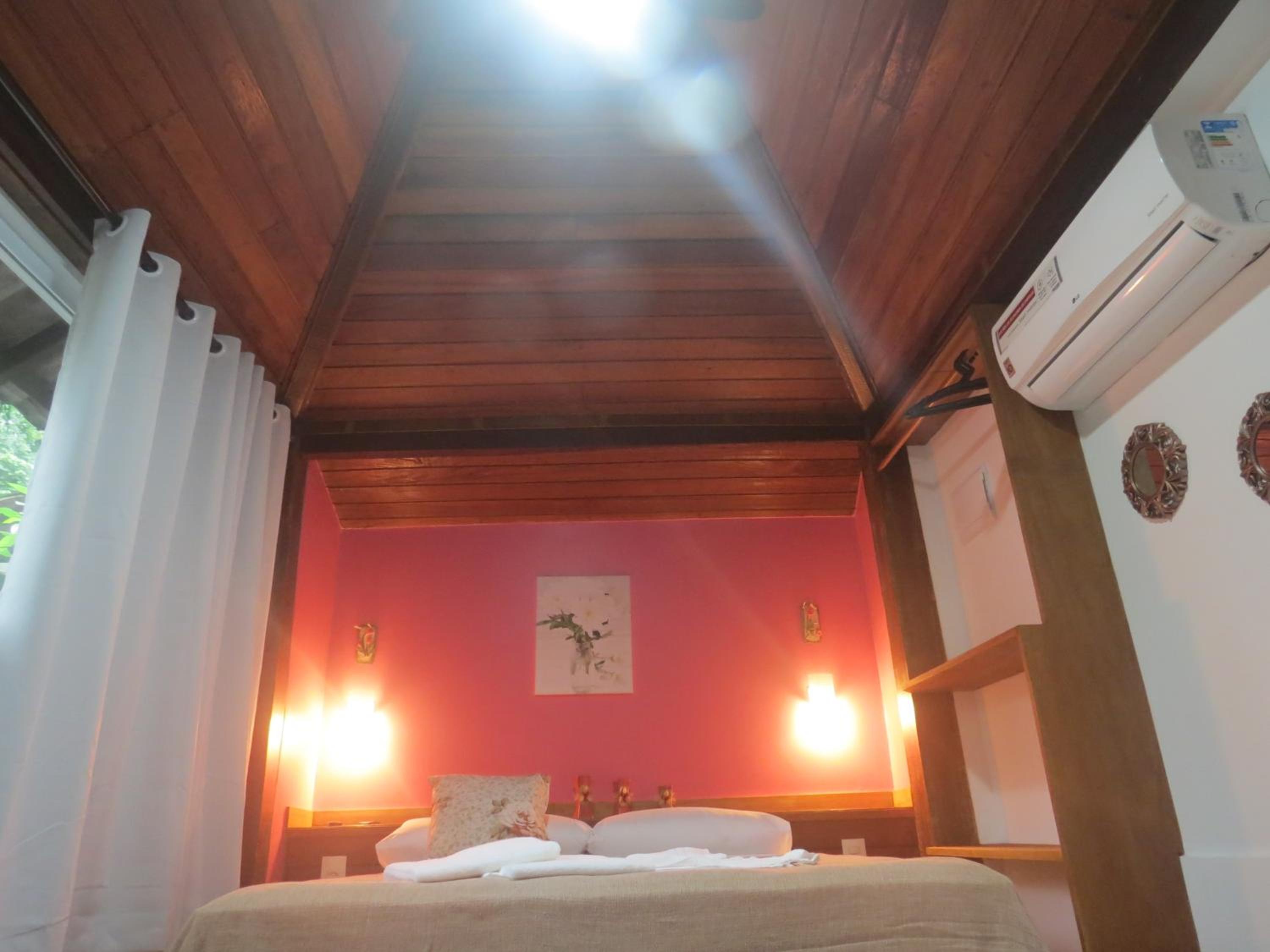 Standard Double Room - Photo 14