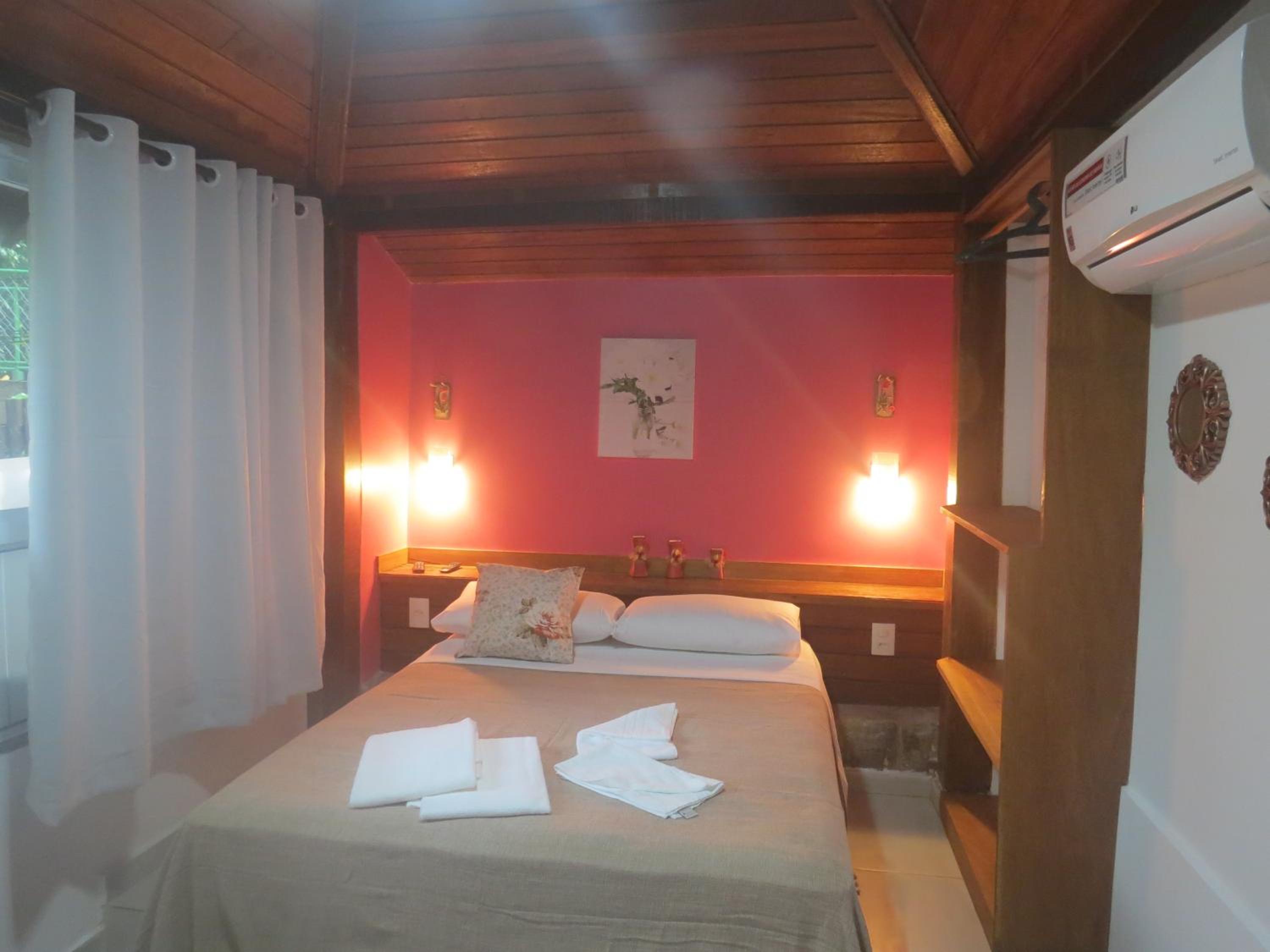 Standard Double Room - Photo 12