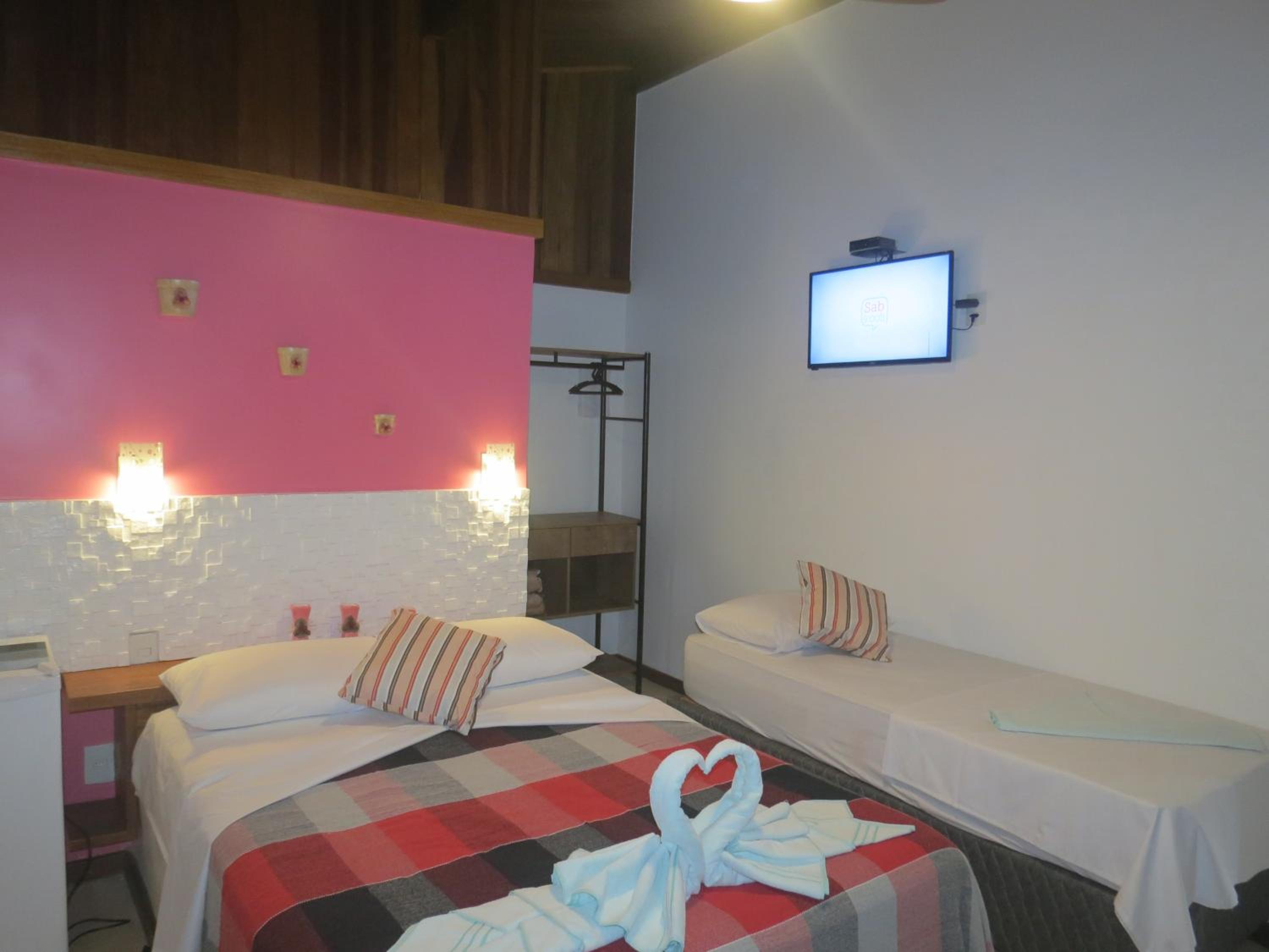 Triple Room - Photo 17
