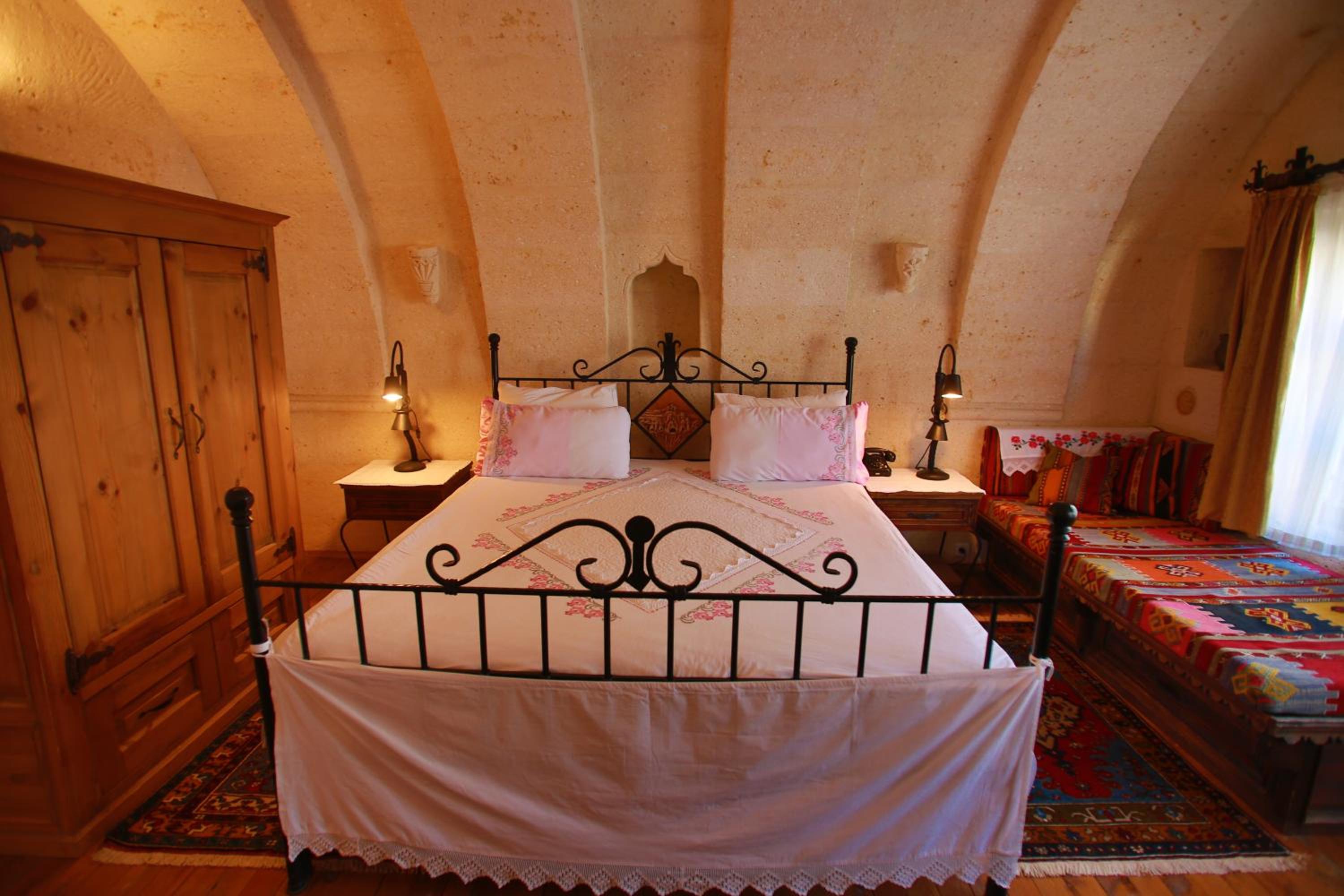 Deluxe Queen Room photo 2