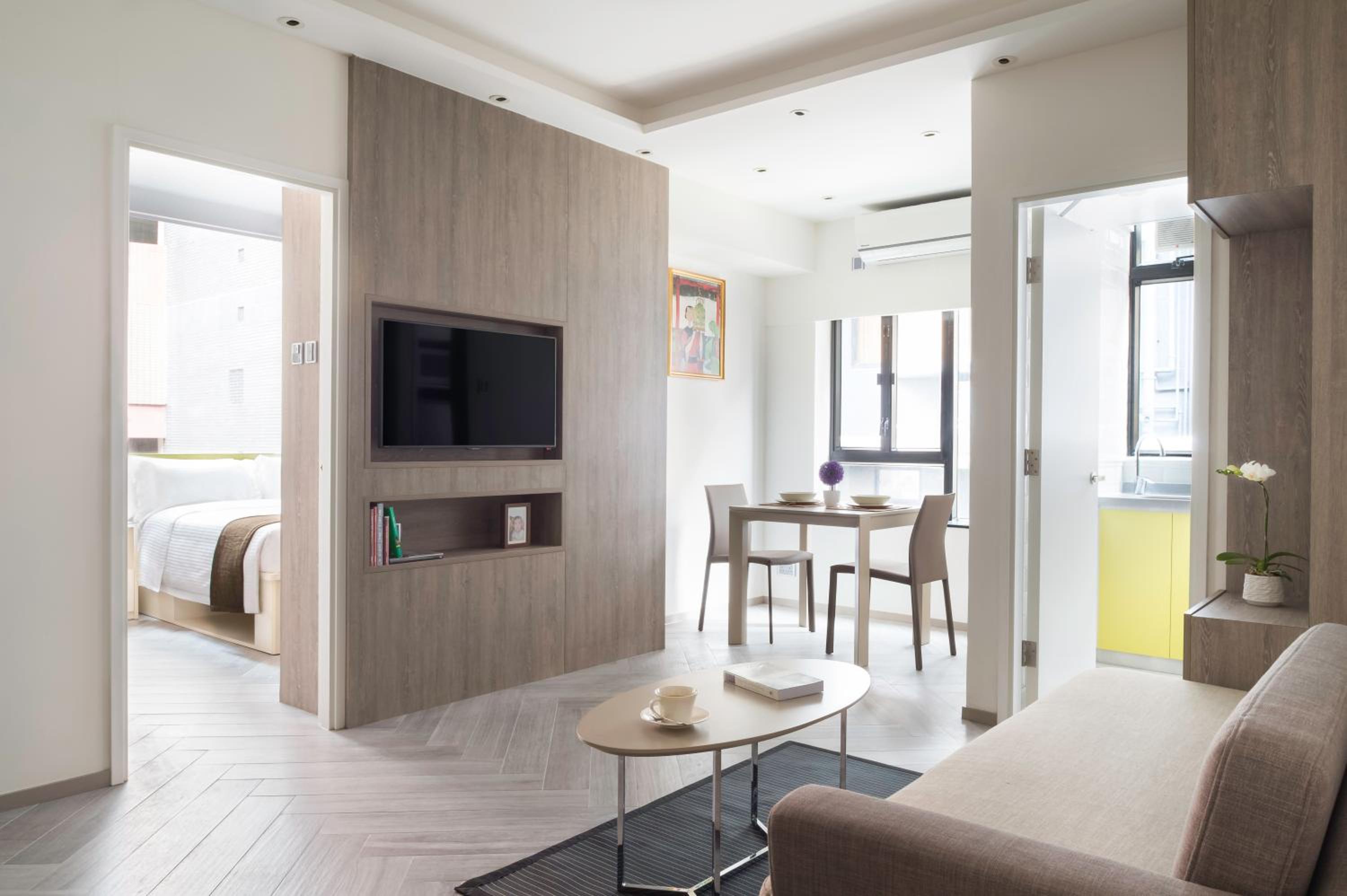 One-Bedroom Apartment