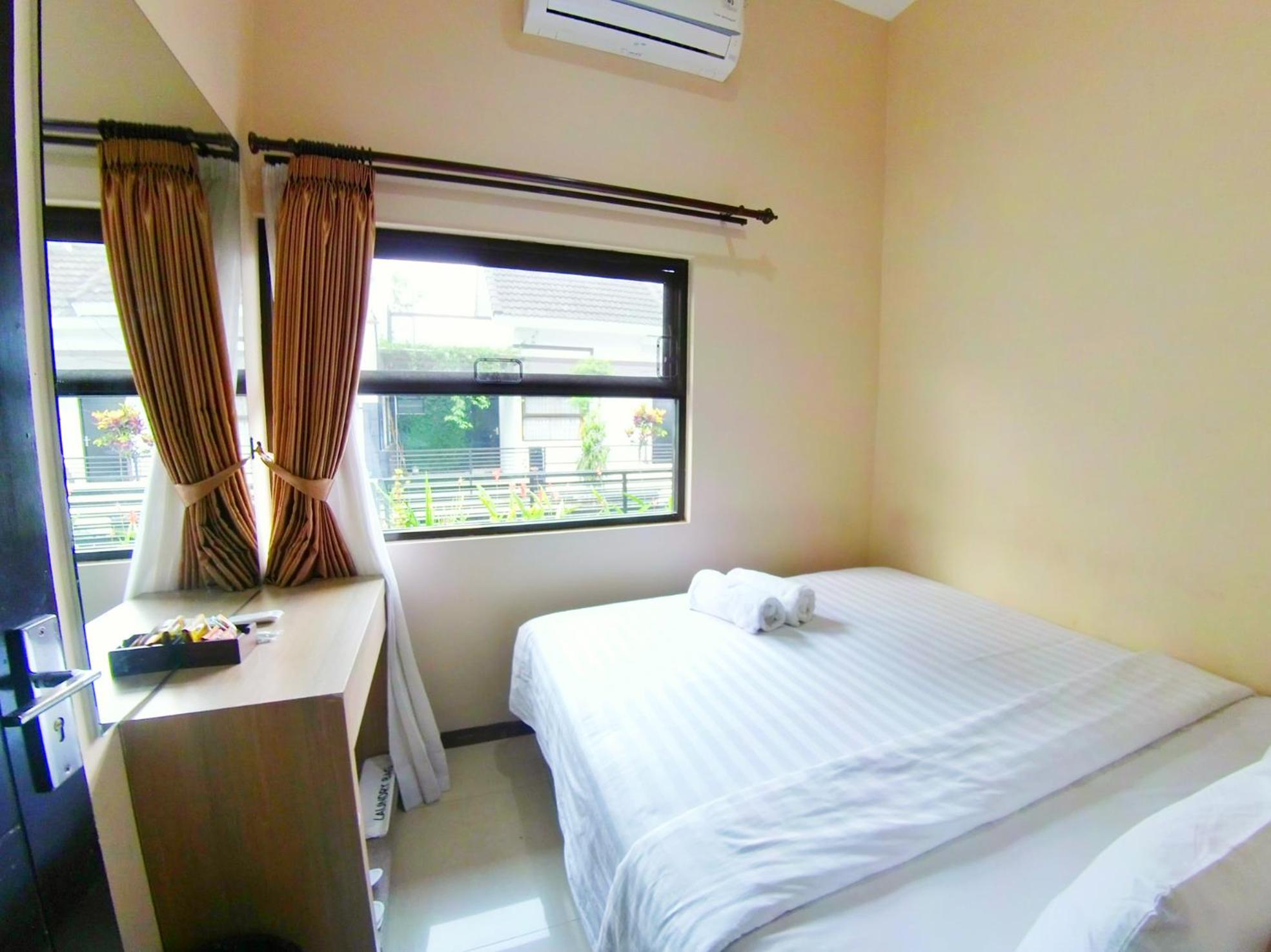 Two-Bedroom House - Photo 6