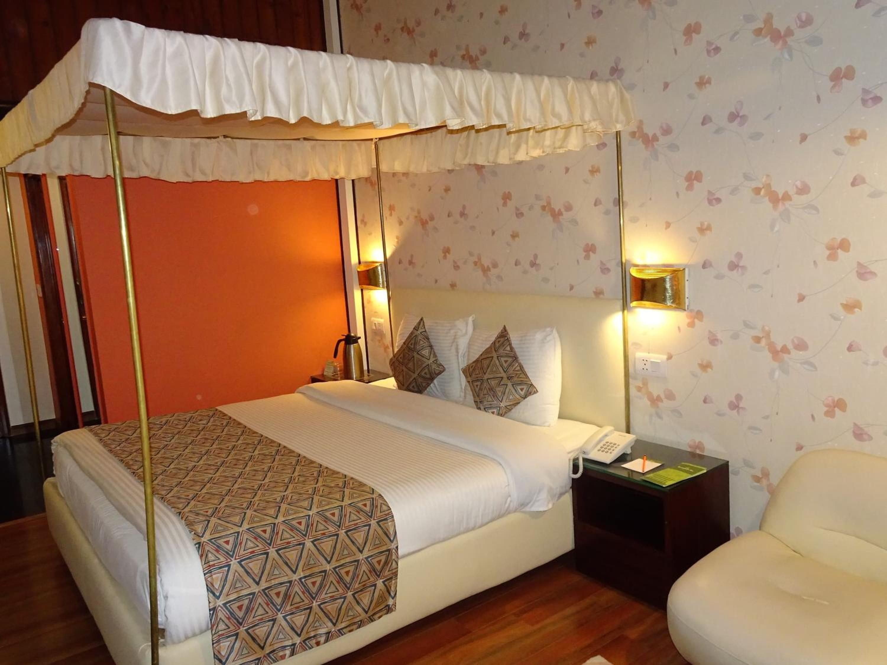 Super Deluxe Double Room - Photo 1