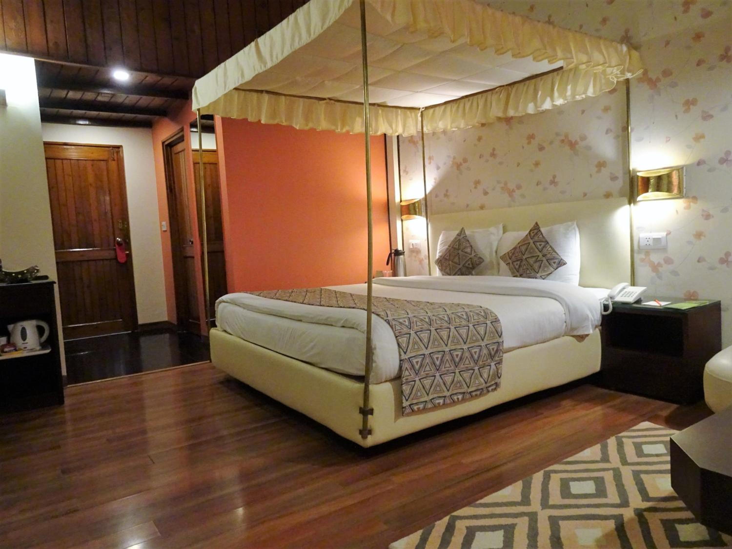 Super Deluxe Double Room - Photo 8