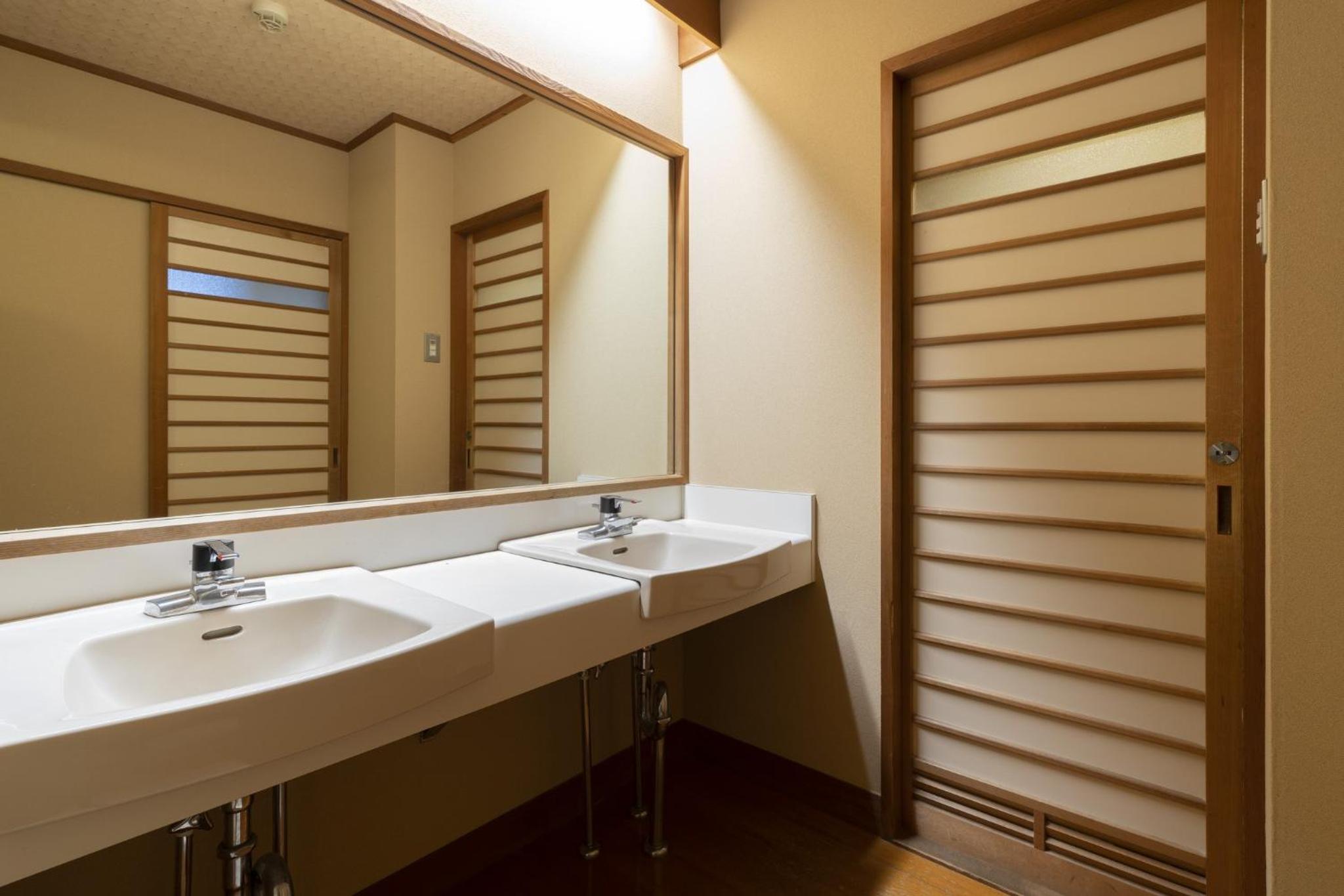 Japanese-Style Room East Annex 'Ryokusuitei' - Breakfast + Dinner Included photo 2