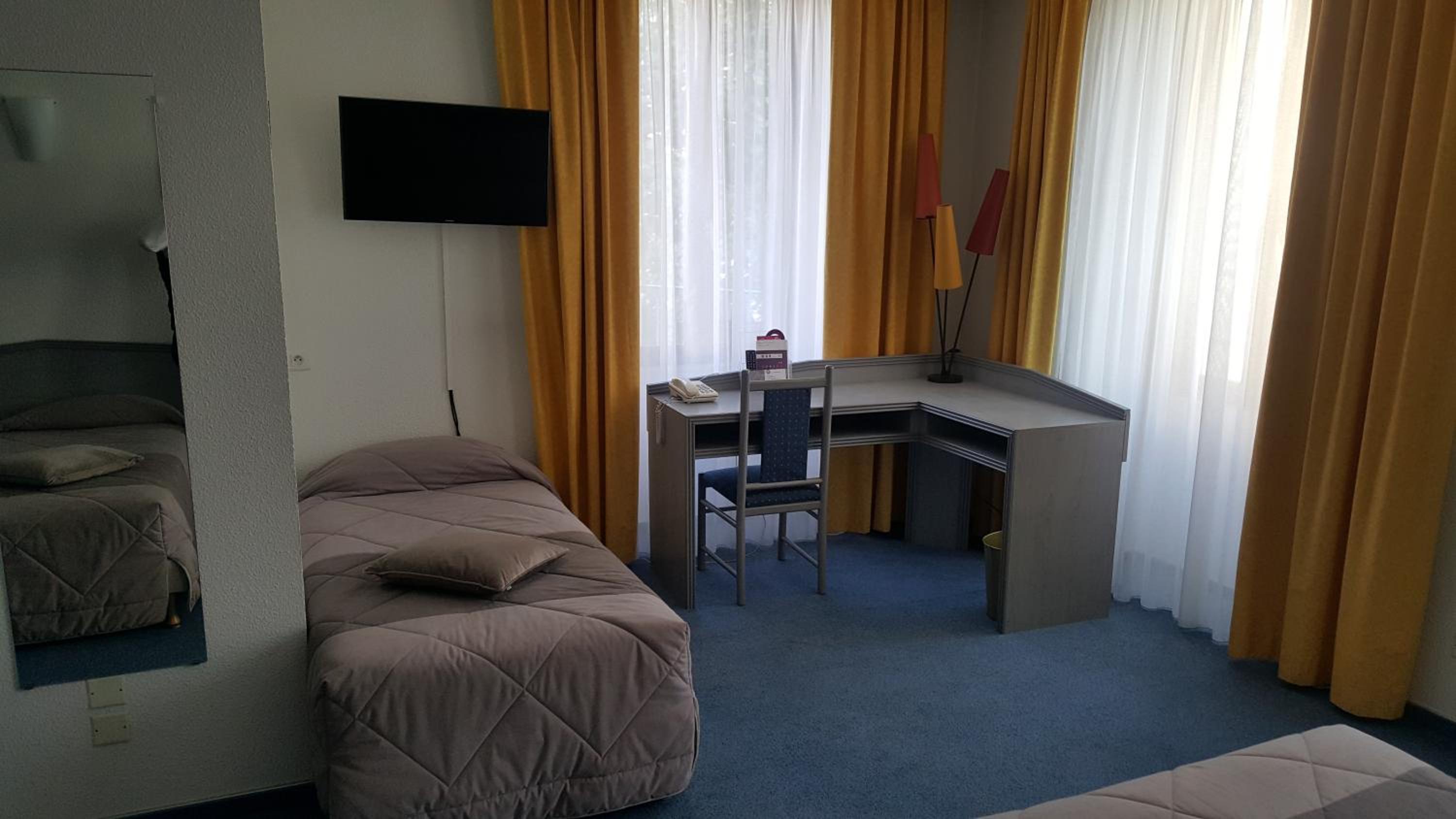 Superior Quadruple Room